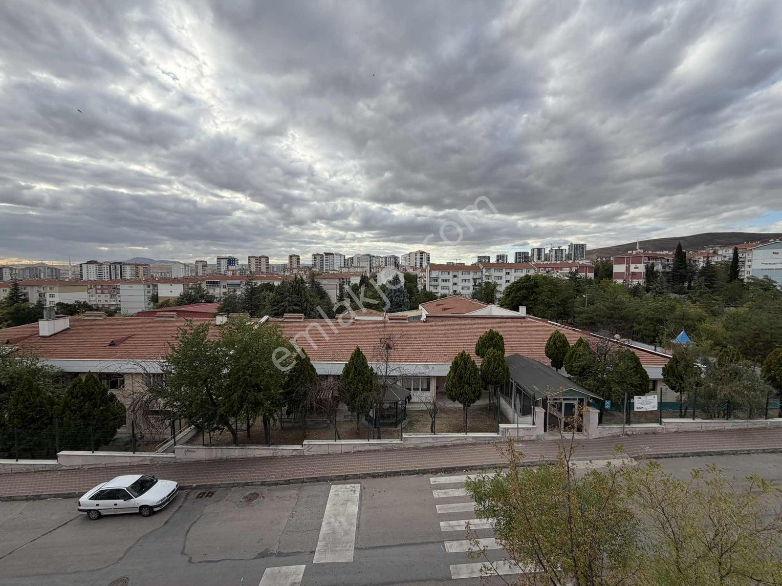 Gazi Osmanpaşa Mahallesinde 3+1 Ara Kat Ön Cephe Satılık Daire! — fotoğraf 32