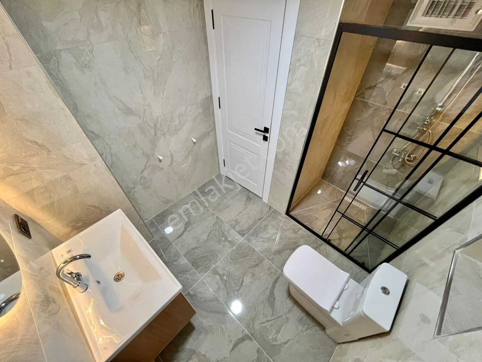 Gümüş'den Akçayda Ege Kafe Mevkii Şık Tasarımlı Çift Balkonlu 2+1 Daire! — fotoğraf 8