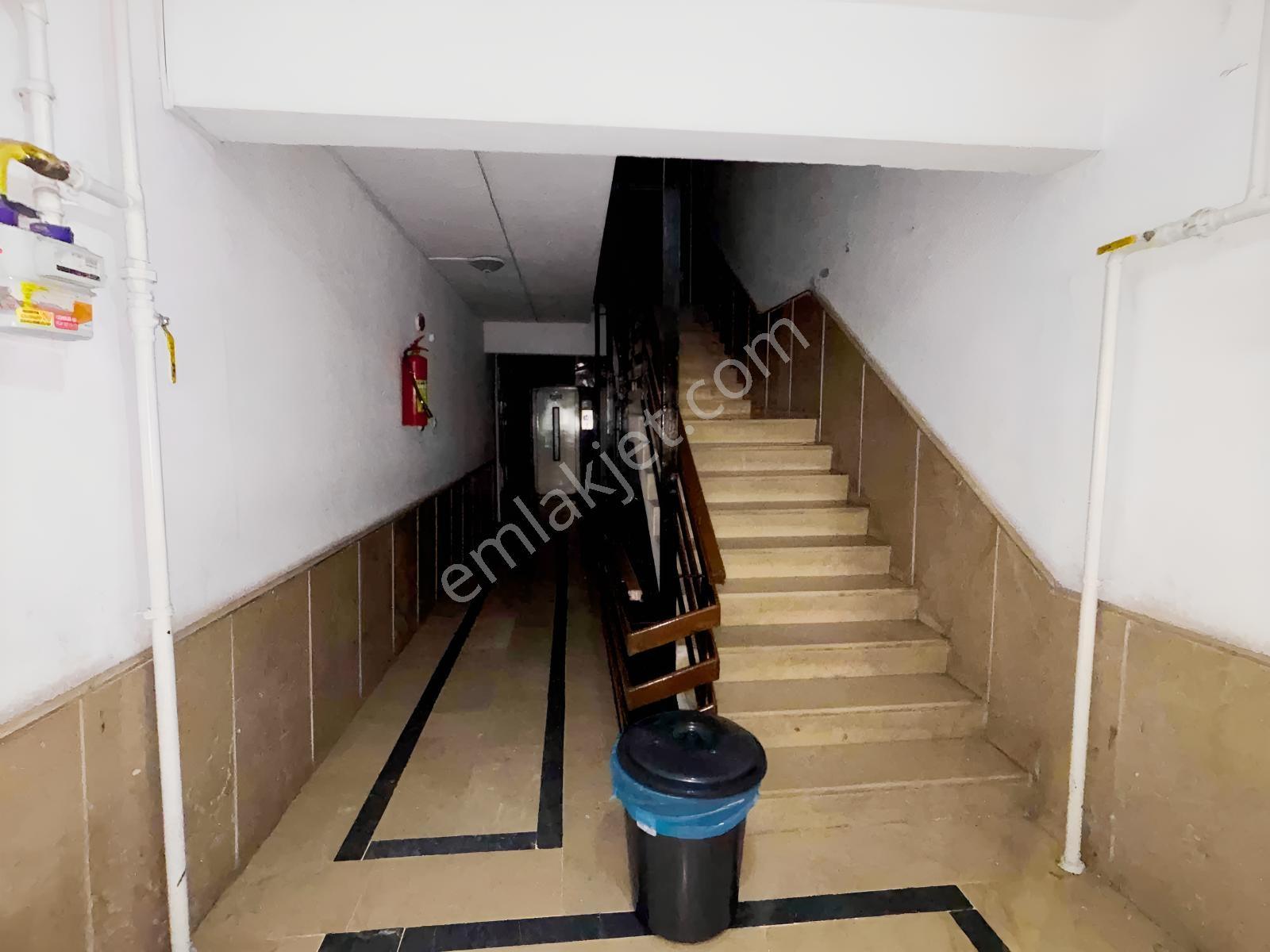 Karakayış Caddesi Buhara Sitesi'nde 2+1 120m²satılık Geniş Daire — fotoğraf 5