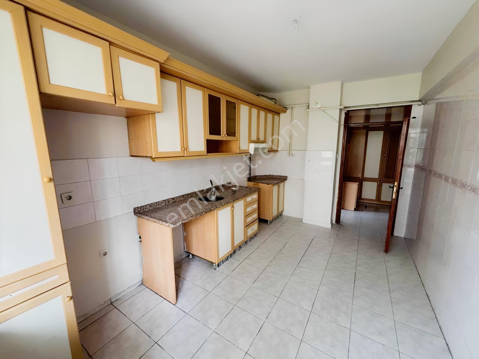 Karakayış Caddesi Buhara Sitesi'nde 2+1 120m²satılık Geniş Daire — fotoğraf 10
