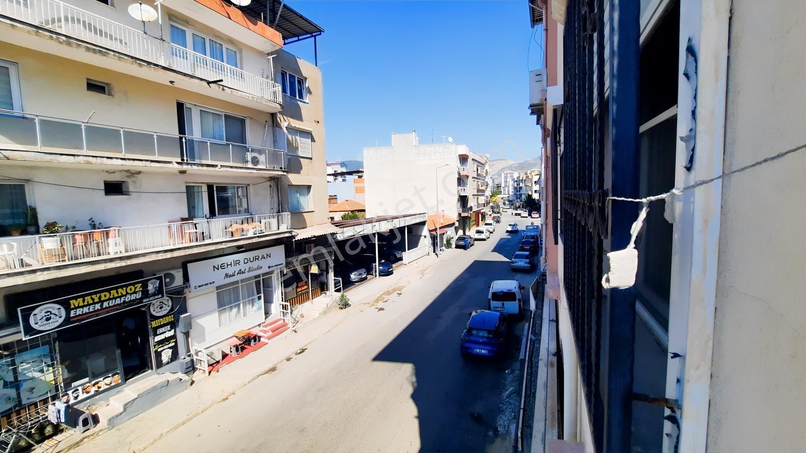 Sökede Merkezi Konumda, Önü Açık Ve Aydınlık 3+1 Satılık Daire — fotoğraf 4