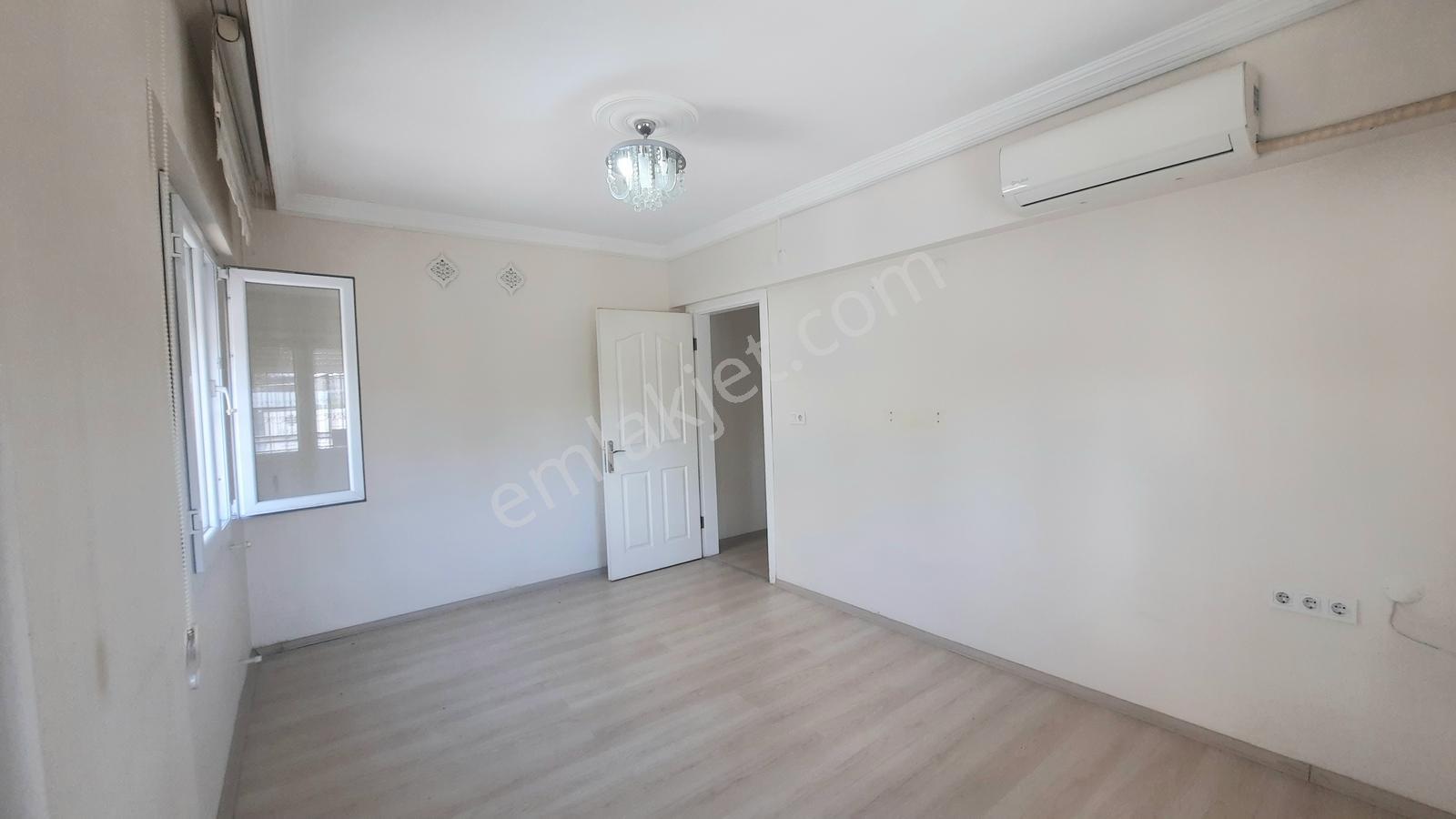 Sökede Merkezi Konumda, Önü Açık Ve Aydınlık 3+1 Satılık Daire — fotoğraf 13