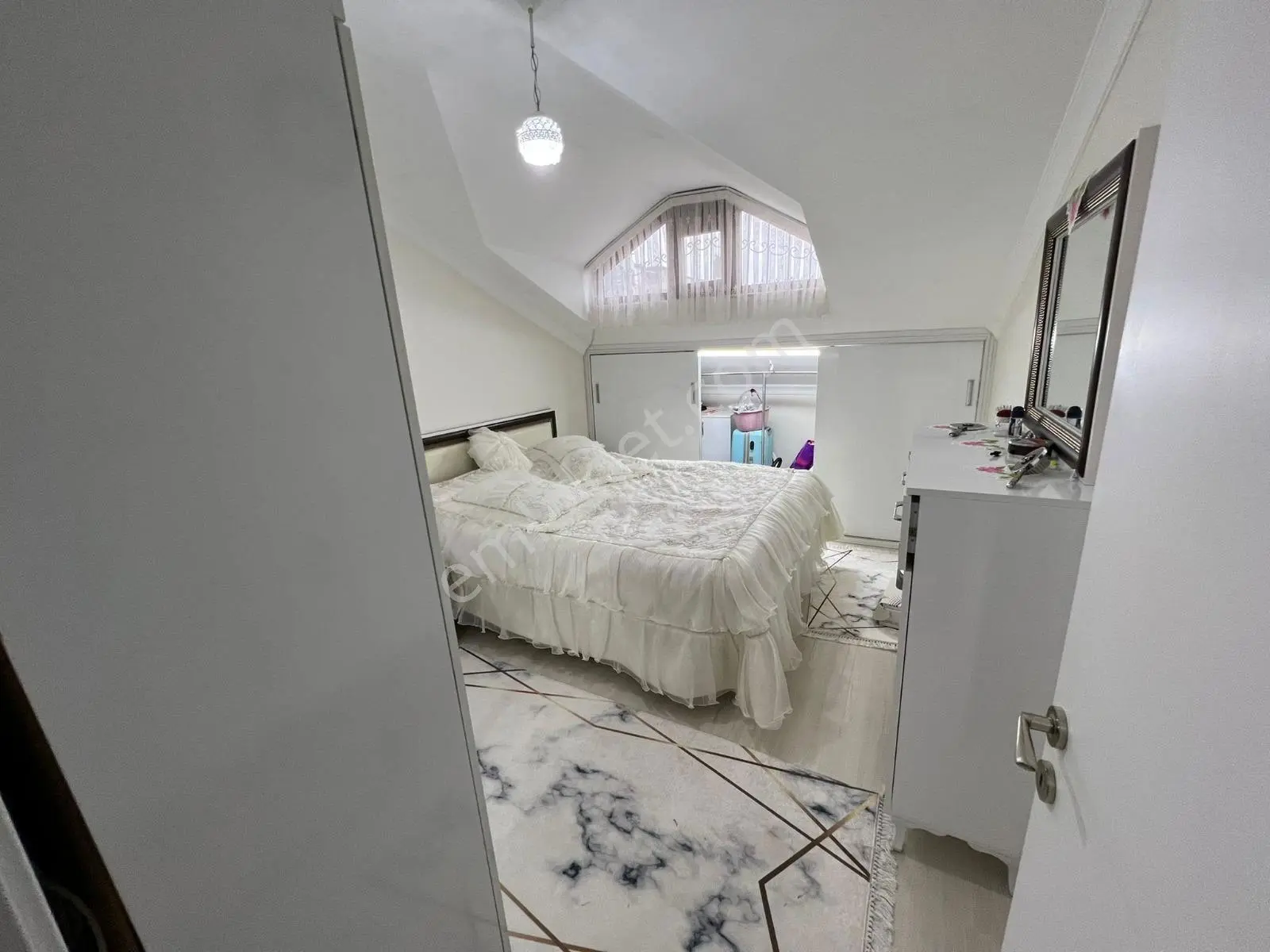 Zeytinburnu Veliefendi’de Satılık Dubleks Daire. — fotoğraf 13