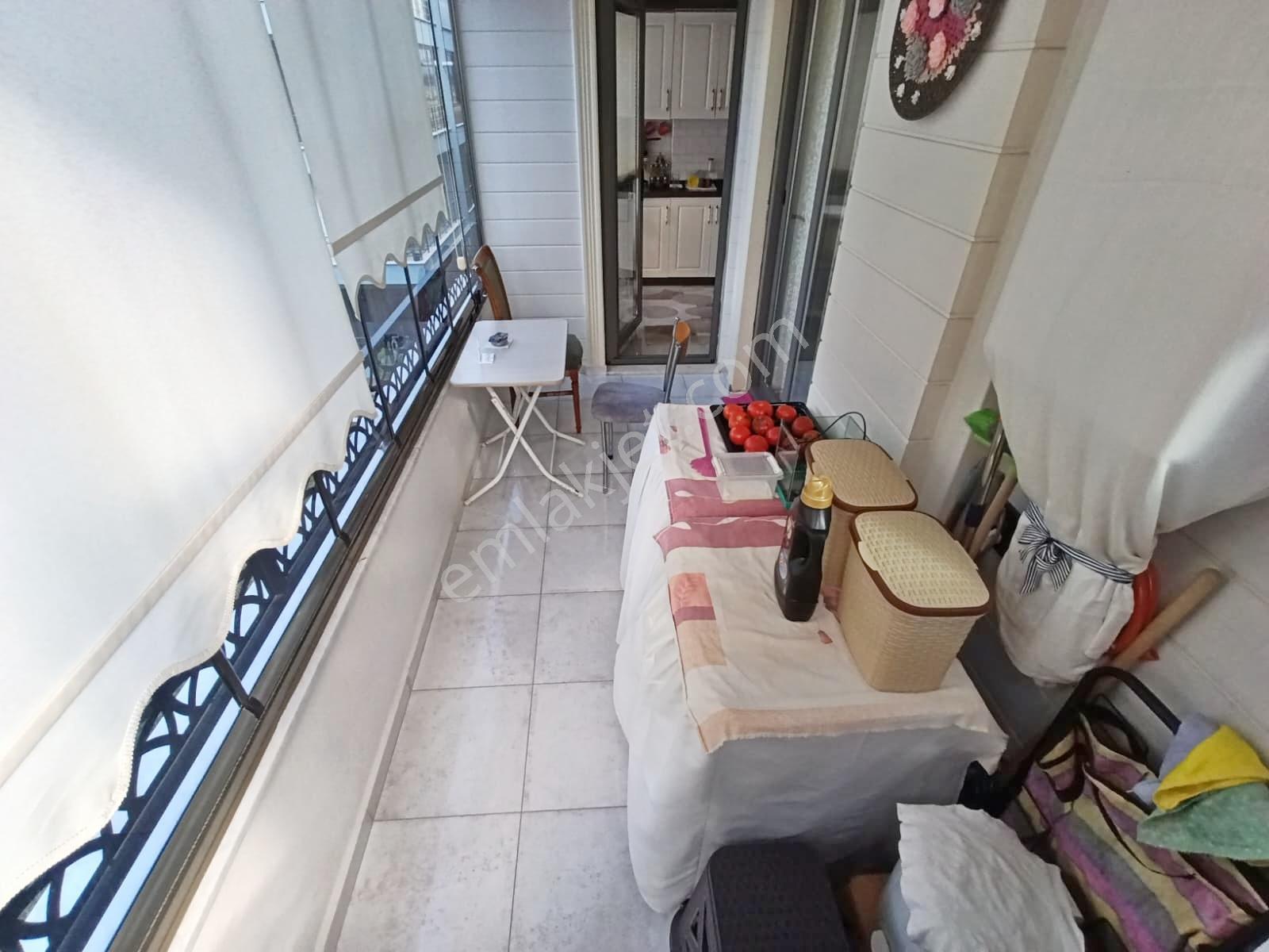 ▀güçten Altınkumda K.otoparklı Ebeveynli Asansörlü Lüx 2+1 Daire — fotoğraf 11