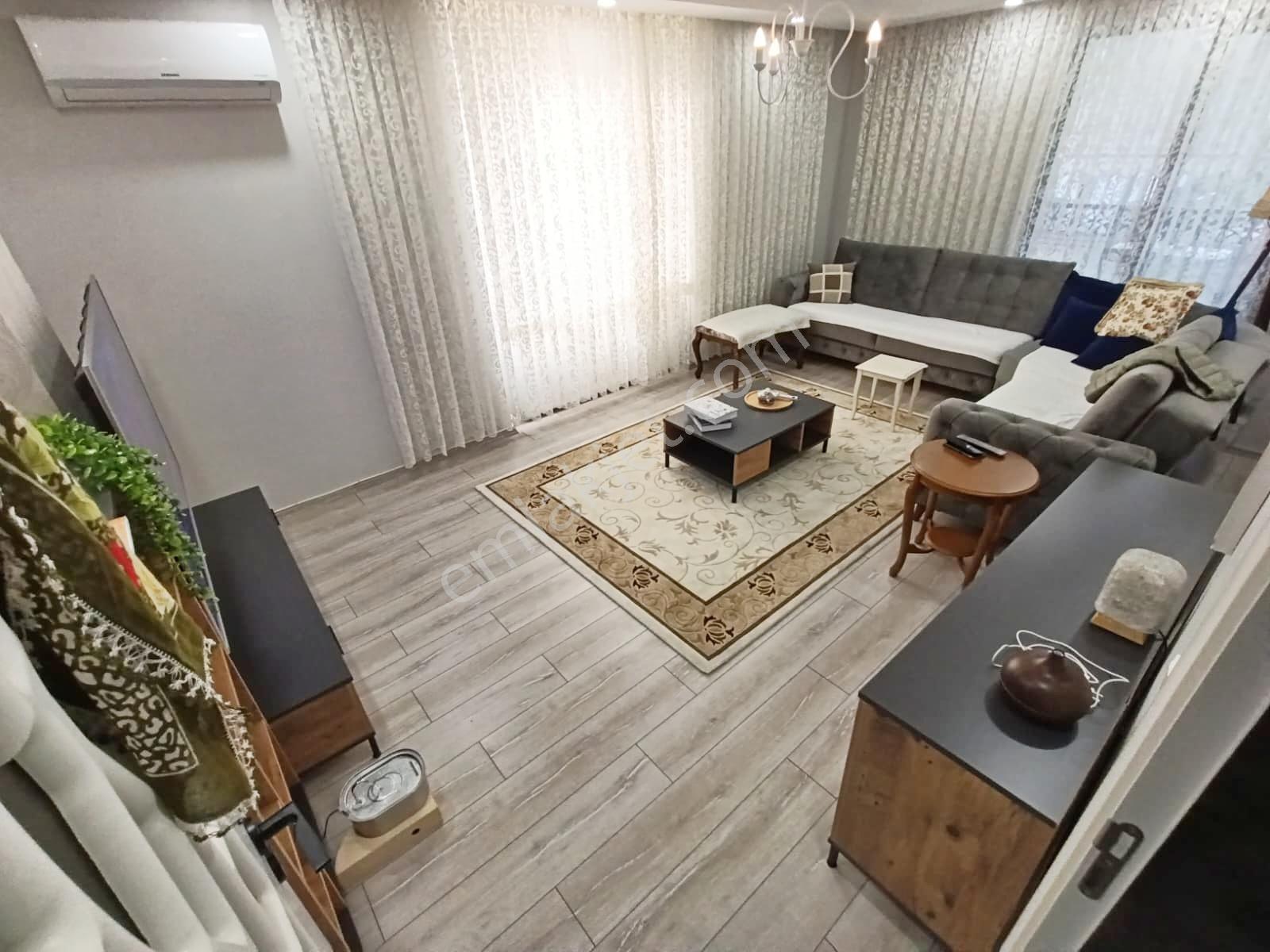 ▀güçten Altınkumda K.otoparklı Ebeveynli Asansörlü Lüx 2+1 Daire — fotoğraf 27