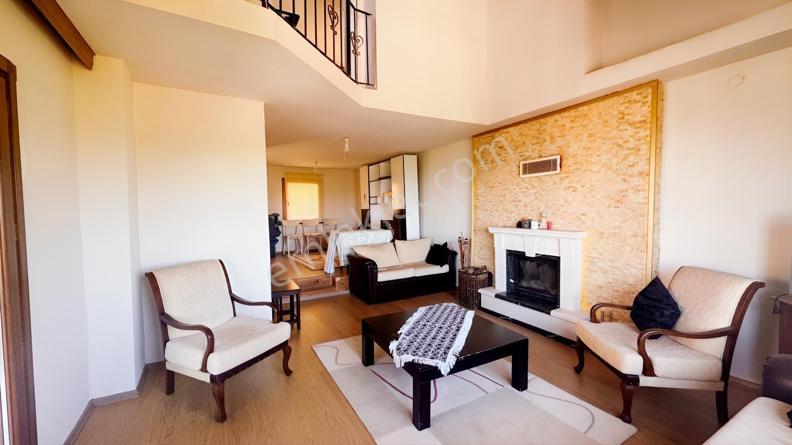 Karamürsel Çamçukur Deniz,köprü Manzaralı Satılık Eşyalı Villa — fotoğraf 10