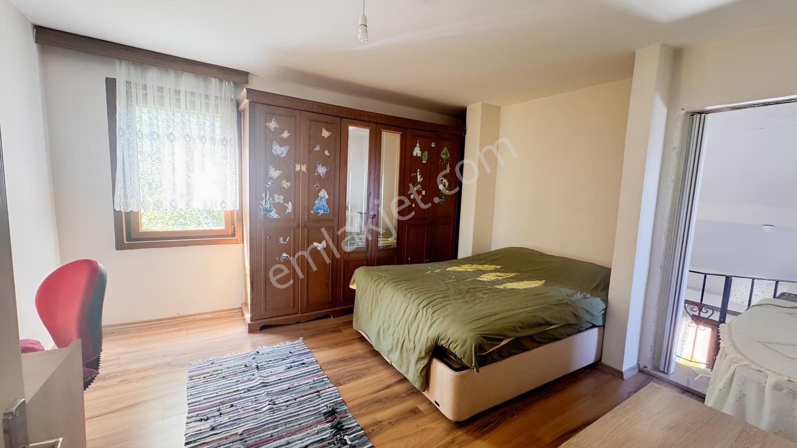 Karamürsel Çamçukur Deniz,köprü Manzaralı Satılık Eşyalı Villa — fotoğraf 16
