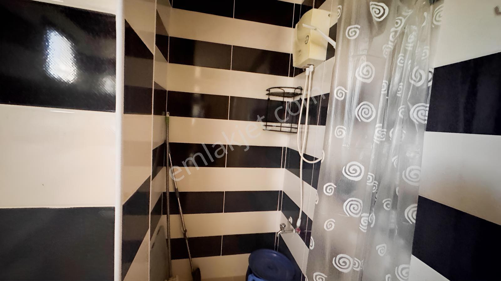Karamürsel Çamçukur Deniz,köprü Manzaralı Satılık Eşyalı Villa — fotoğraf 19