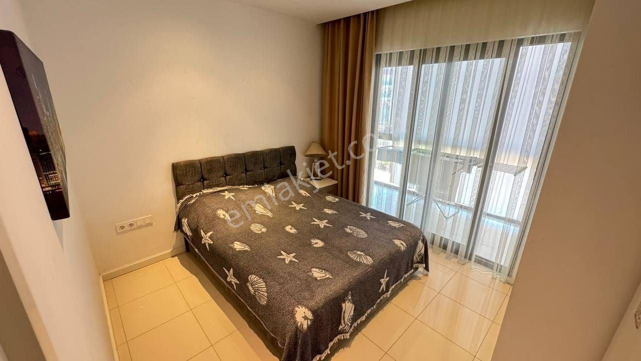 Alanya Obada Denize 50 M Eşyalı 1+1 Satılık Daire — fotoğraf 6
