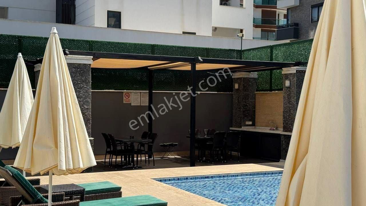 Alanya Obada Denize 50 M Eşyalı 1+1 Satılık Daire — fotoğraf 14