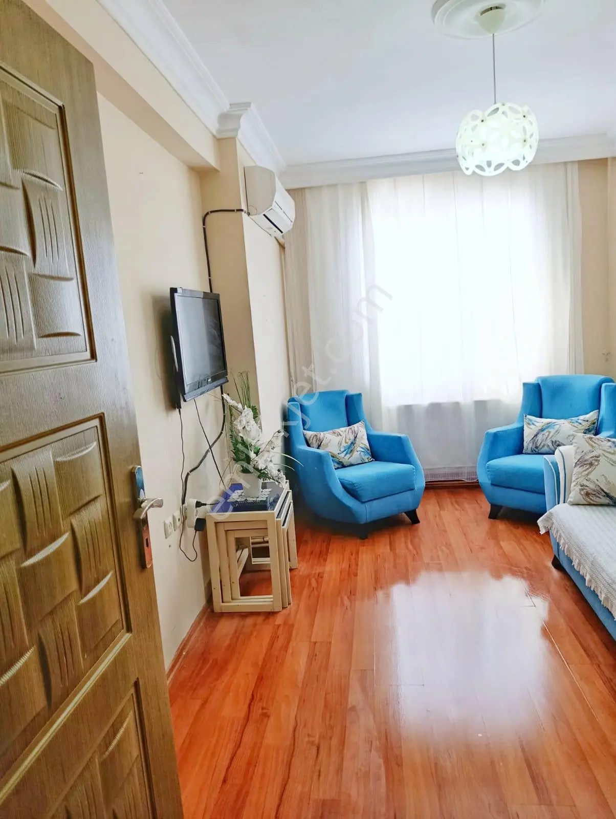 3+1yurt 9-4katı Dgaz 200m2 Site İçinde Kiler Kap.mutfak Cam Balkon D.şebeke Hasarsız Kgd Cephe, — fotoğraf 3