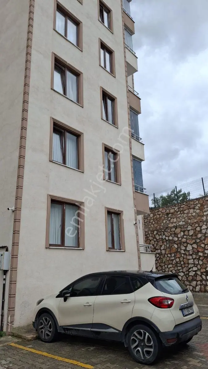 Tokat Bizim Emlaktan Satılık Daire — fotoğraf 4