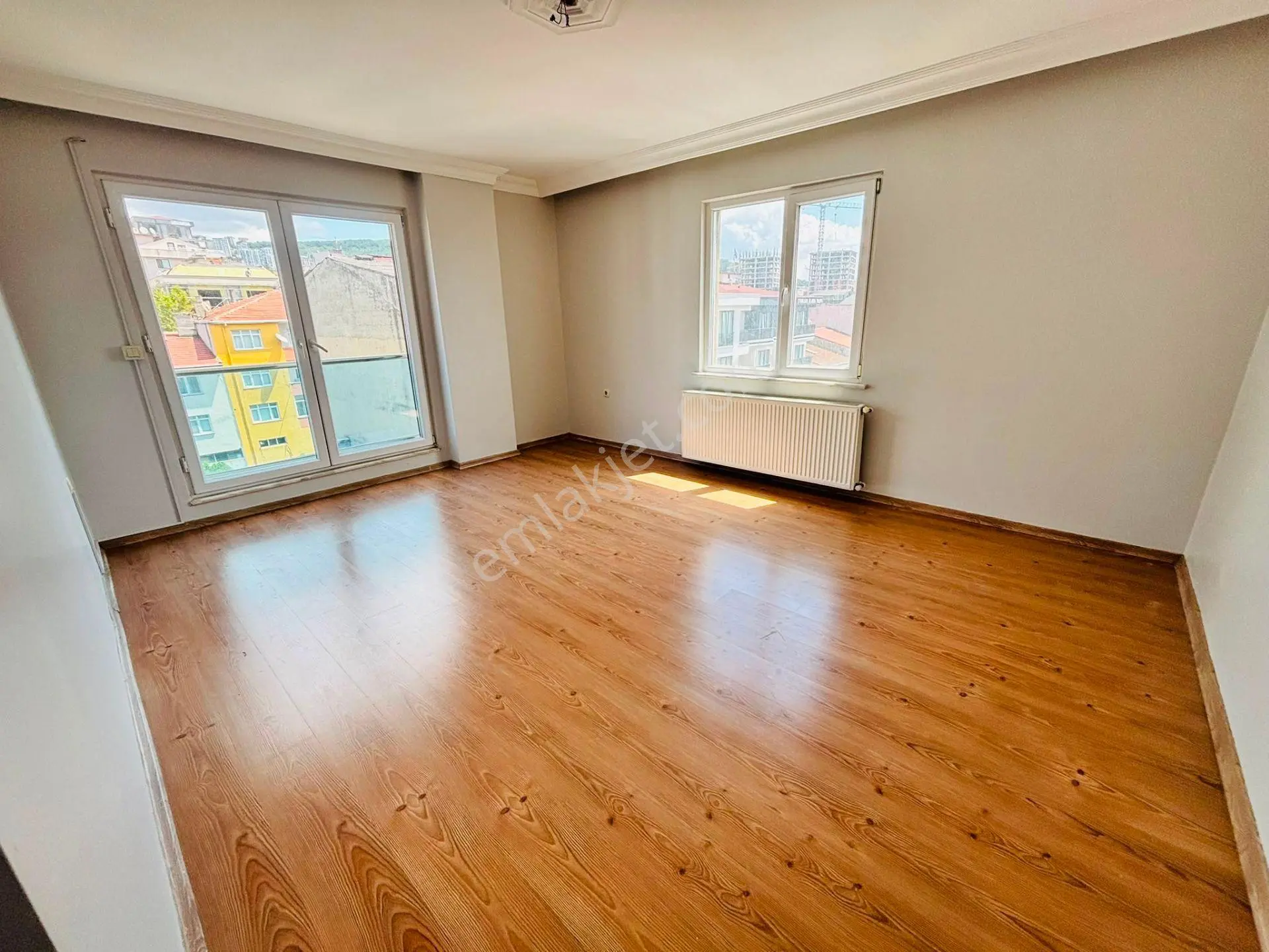 Mertcan'dan Oturuma Hazır Deniz Manzaralı 3+1_120m2 İskanlı