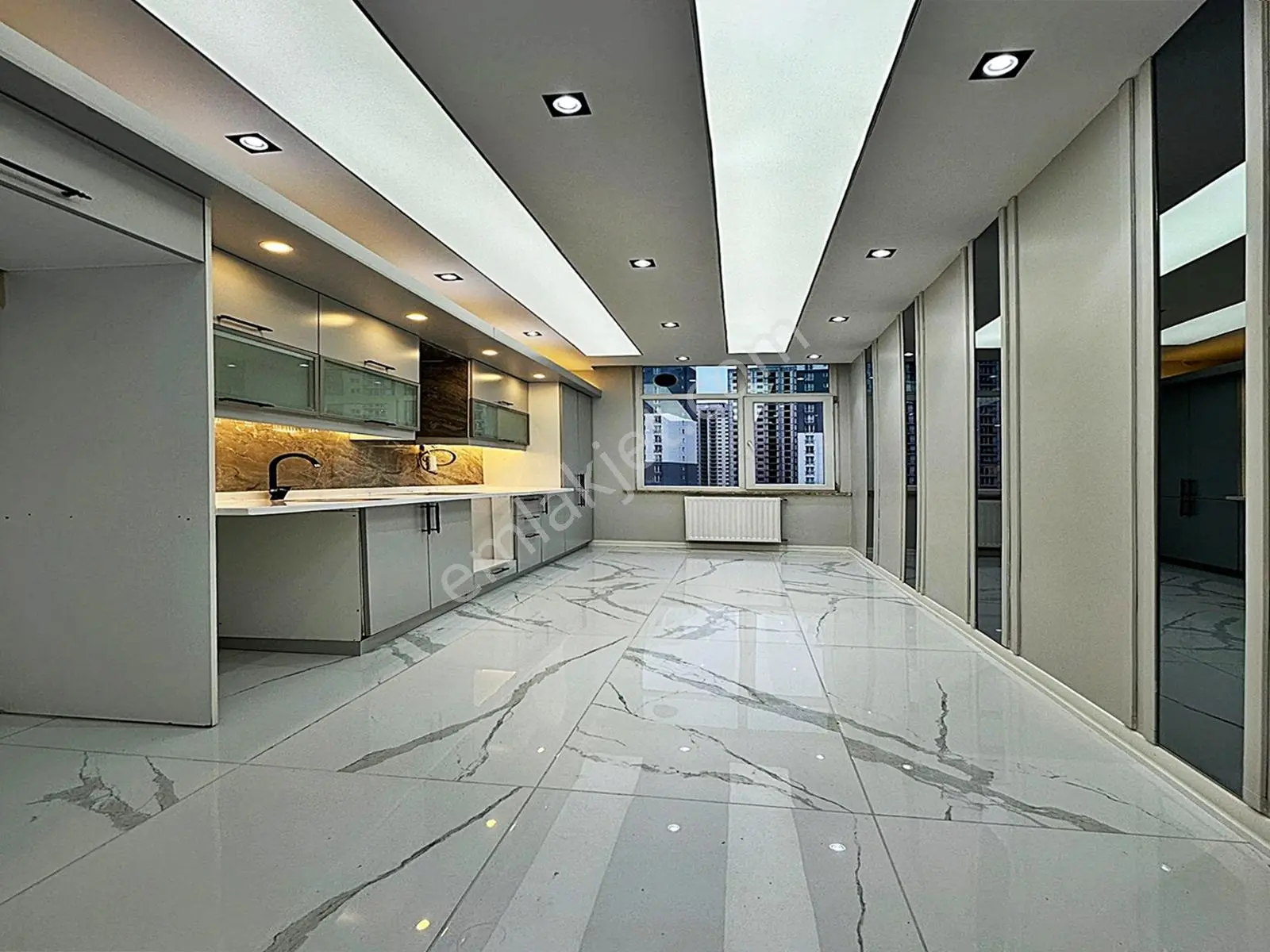 Ed Yapı'dan %30 Peşinatla Site İçinde Şehir Manzaralı 1+1 Daire — fotoğraf 52