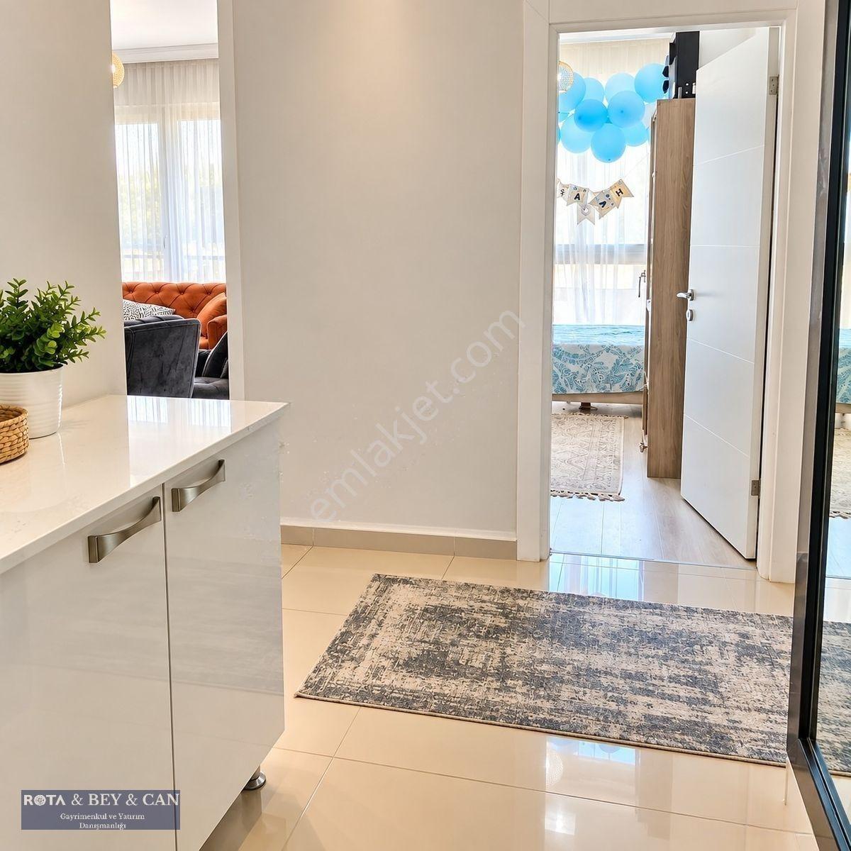 Rotadan | Havuzlu Sitede | Bahçe Kullanımlı | Geniş 2+1 — fotoğraf 5