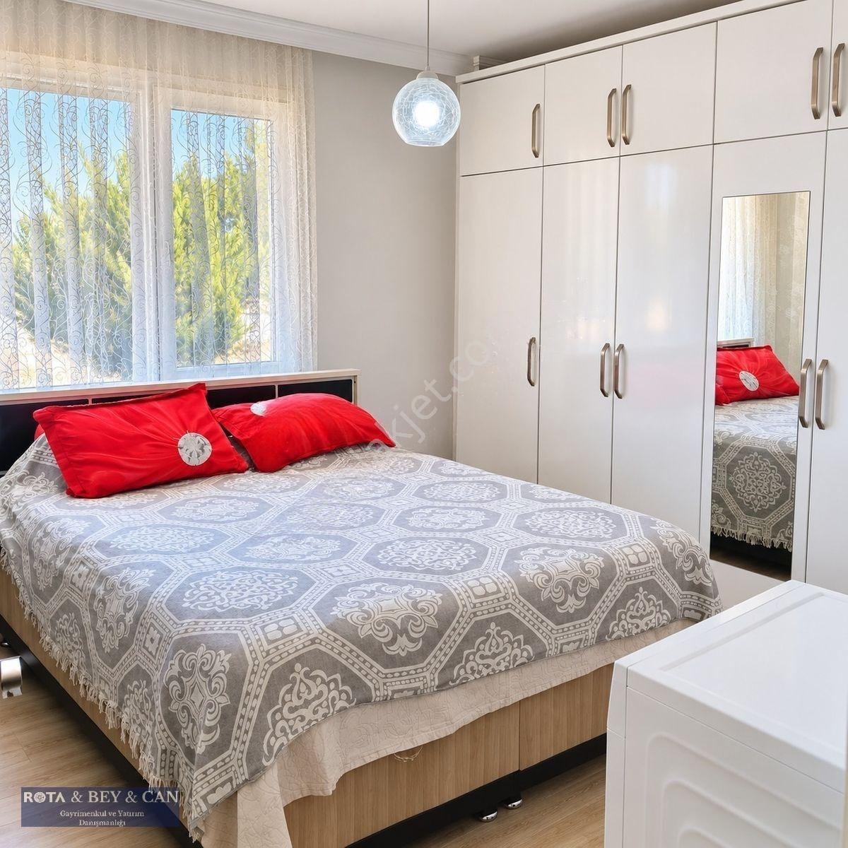Rotadan | Havuzlu Sitede | Bahçe Kullanımlı | Geniş 2+1 — fotoğraf 7