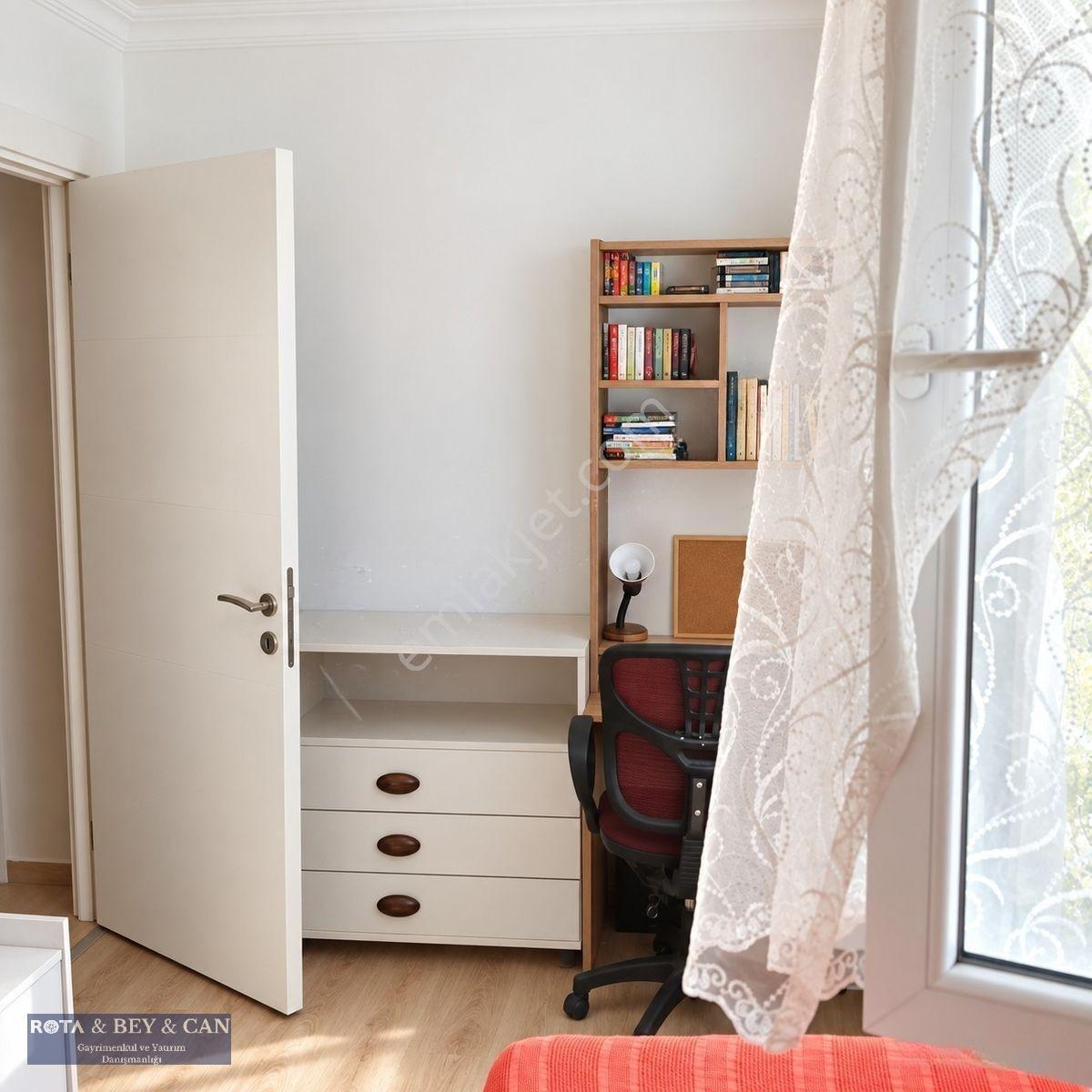 Rotadan | Havuzlu Sitede | Bahçe Kullanımlı | Geniş 2+1 — fotoğraf 14