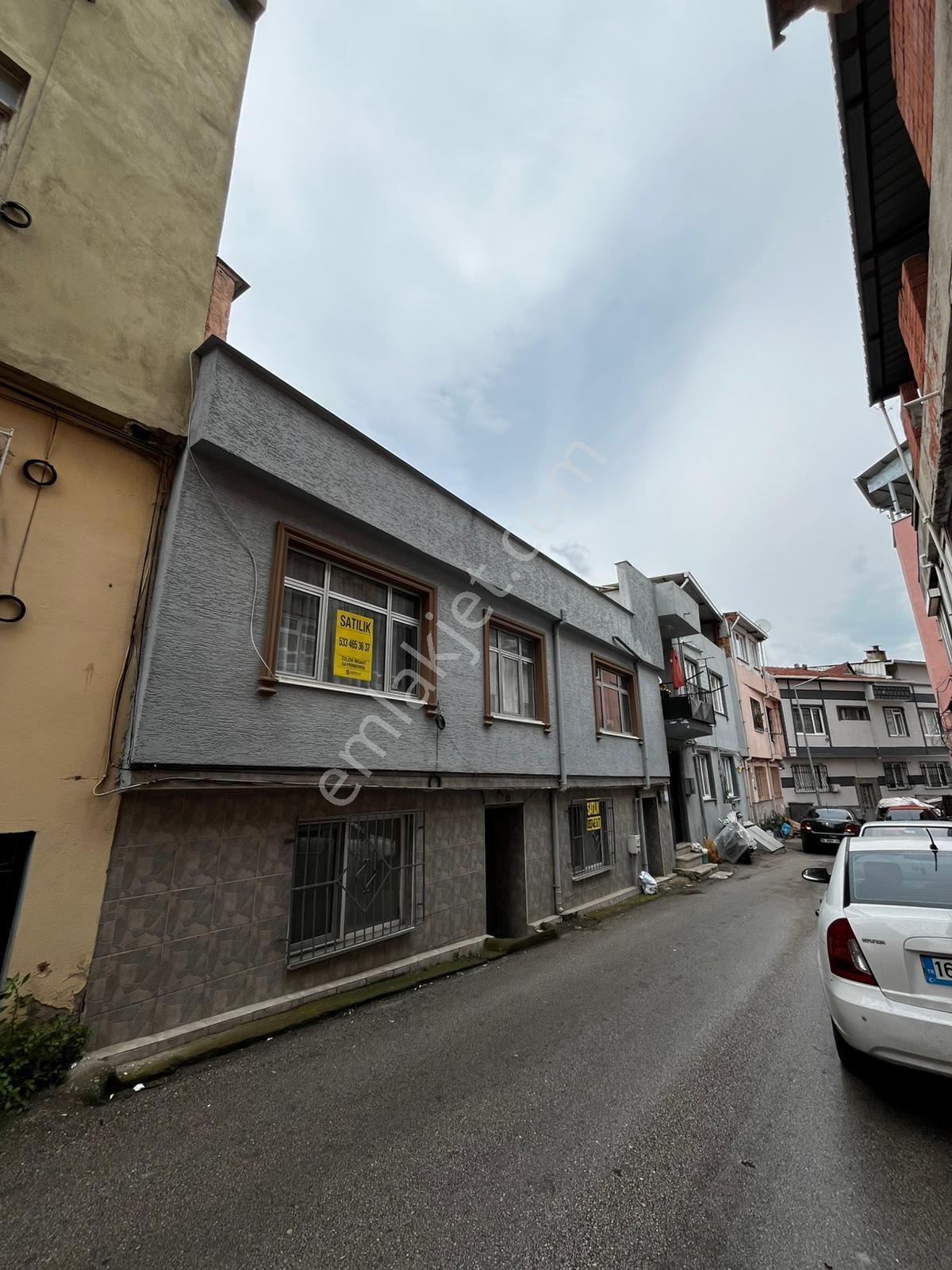 Eğitim Mah. 2 Katli Kargir Ve Avlu'lu Bina ( Merkezi ) — fotoğraf 2