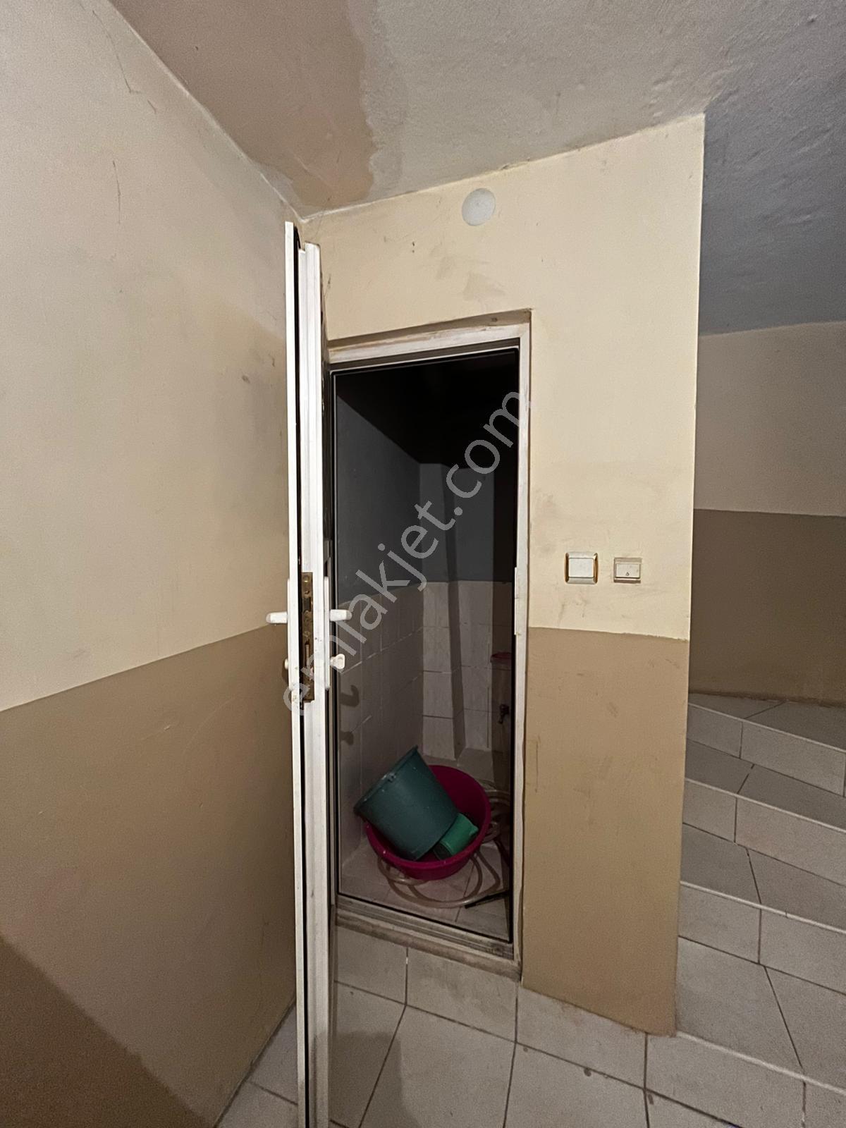 Eğitim Mah. 2 Katli Kargir Ve Avlu'lu Bina ( Merkezi ) — fotoğraf 6