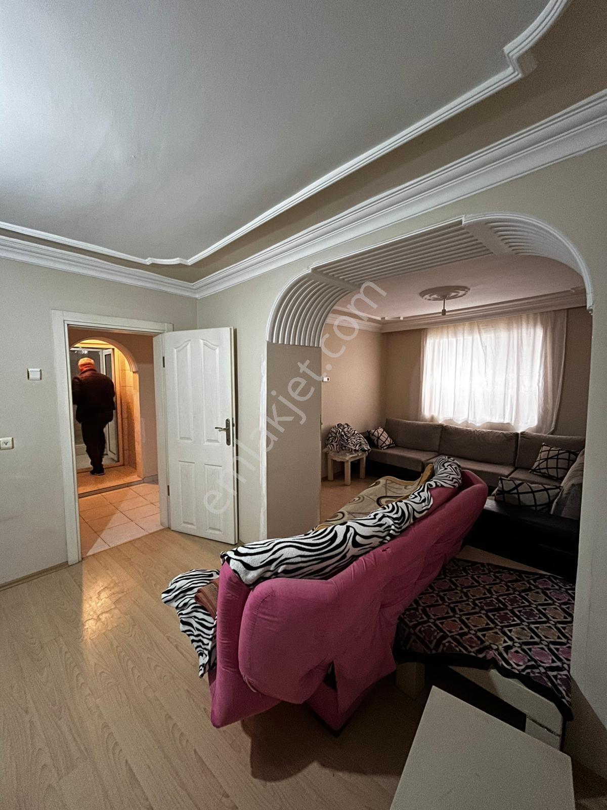 Eğitim Mah. 2 Katli Kargir Ve Avlu'lu Bina ( Merkezi ) — fotoğraf 11