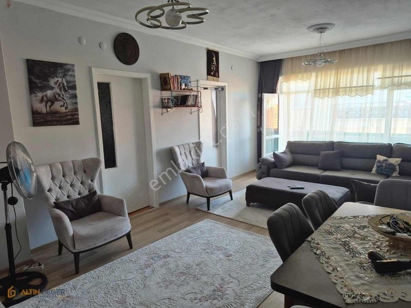 Cumhuriyet Mah. 3+1 Masrafsız Çarşı Merkezde Satılık — fotoğraf 2