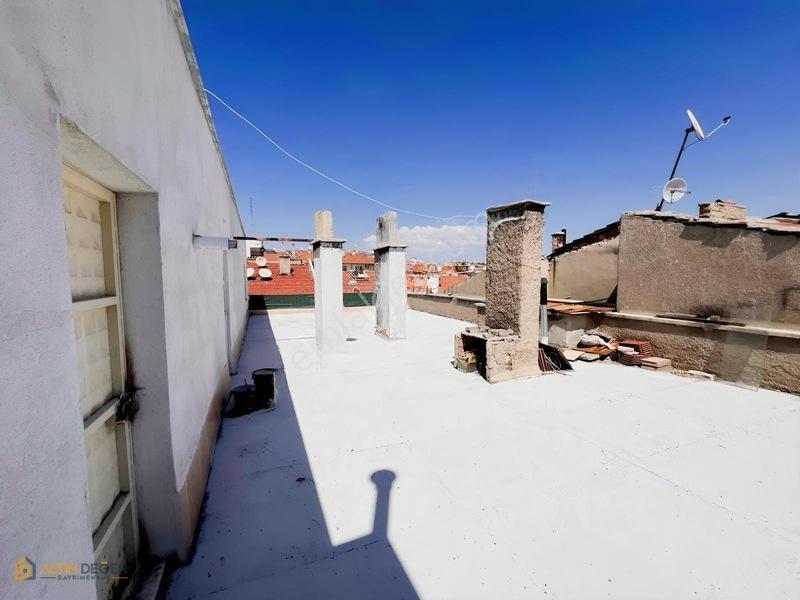 Cumhuriyet Mah. 3+1 Masrafsız Çarşı Merkezde Satılık — fotoğraf 20