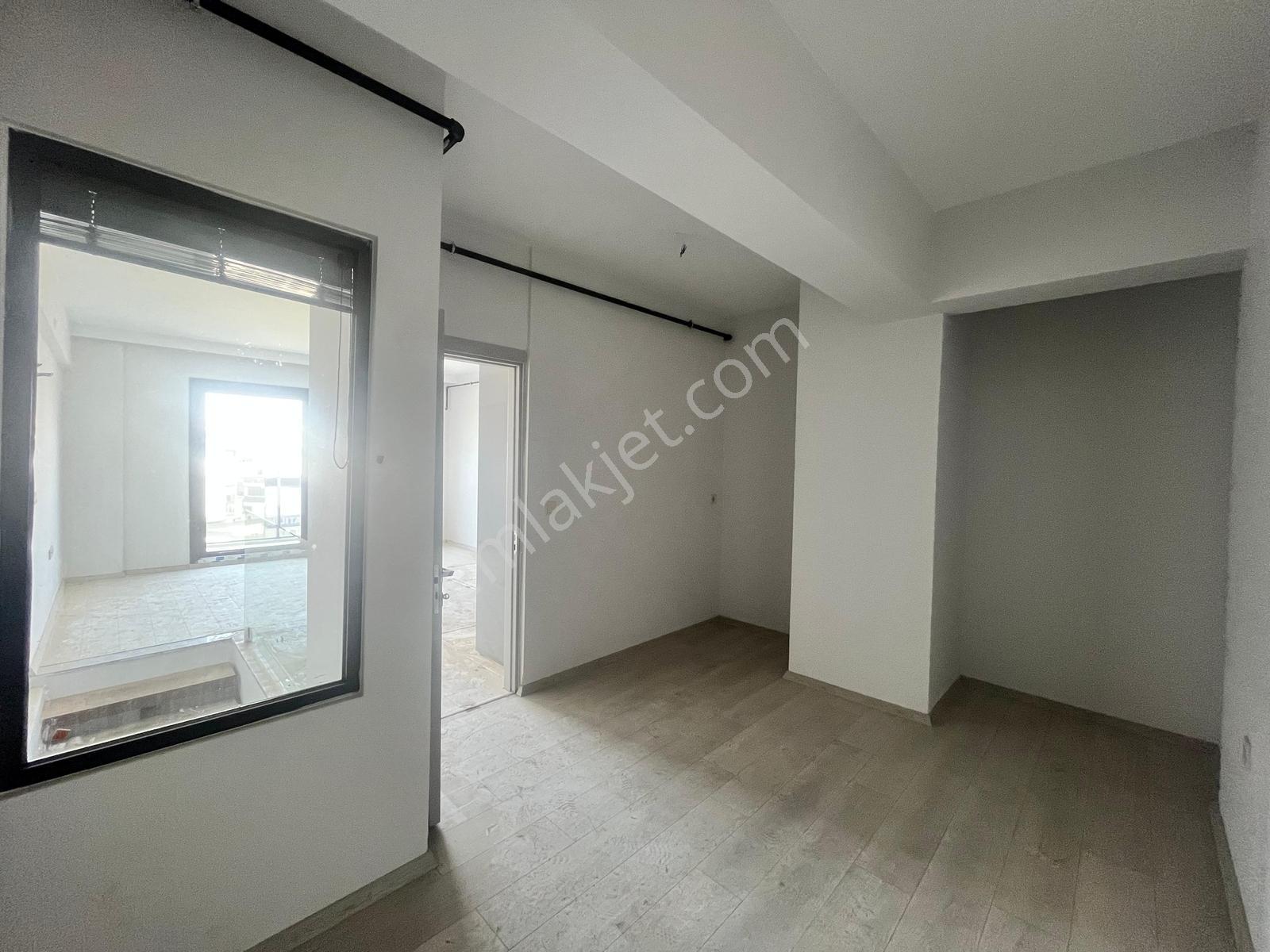 Menemen Seyrekte Lüks Site İçerisinde Satılık 2+1 Dubleks Daire — fotoğraf 16