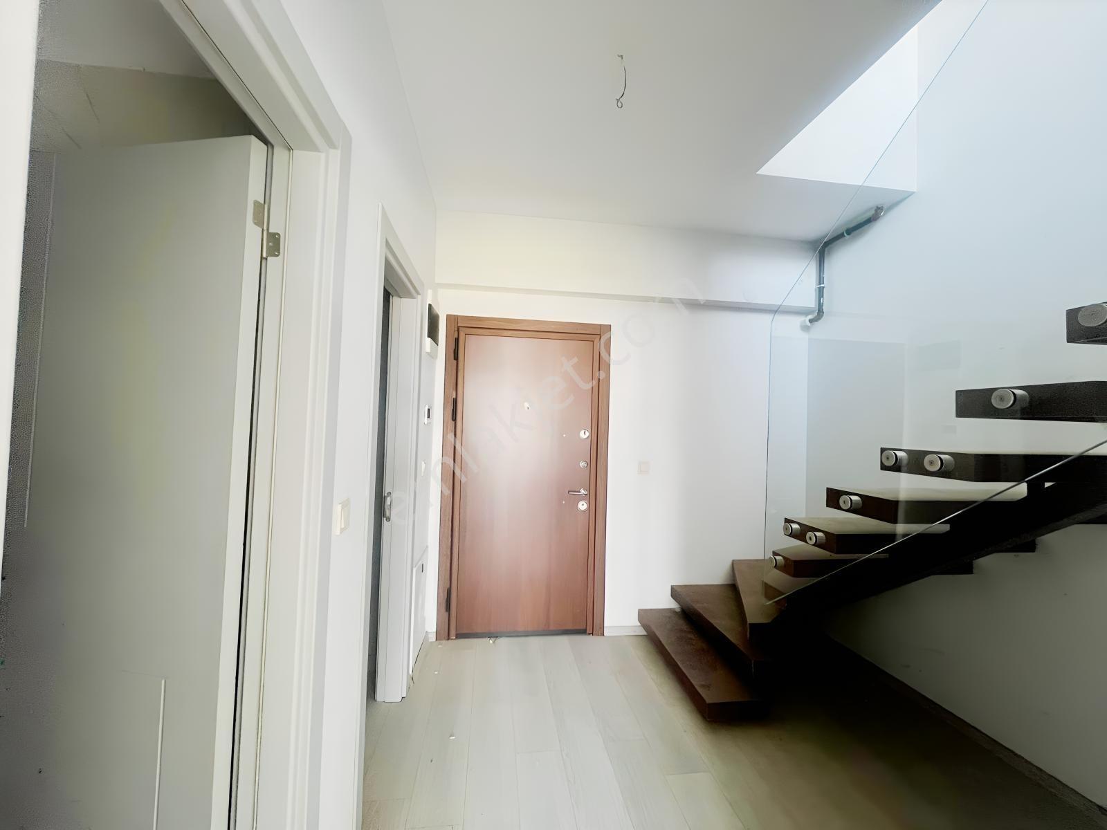 Menemen Seyrekte Lüks Site İçerisinde Satılık 2+1 Dubleks Daire — fotoğraf 20