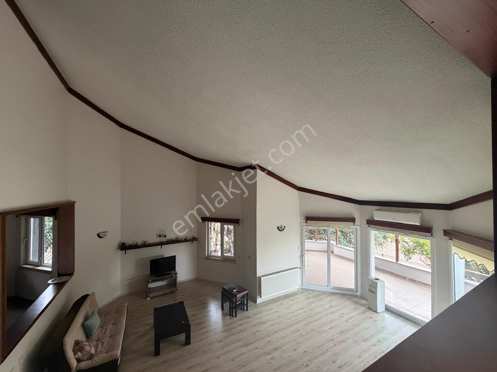 Remax Palm'den Vadikent Sit.'de 5+1 Tripleks Satılık Villa — fotoğraf 12