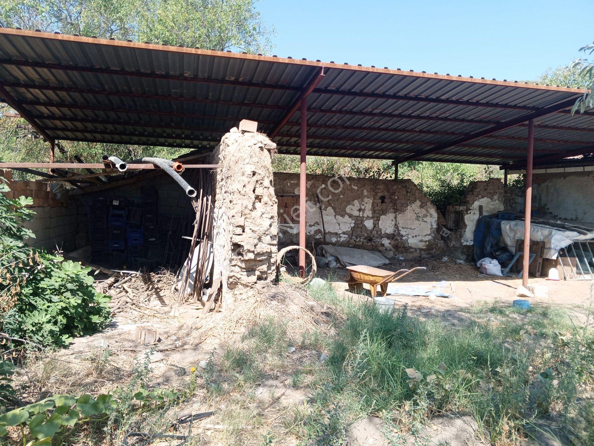 Kepsut Bektaşlarda İki Katli Müstakil Ev Ve Dam — fotoğraf 8