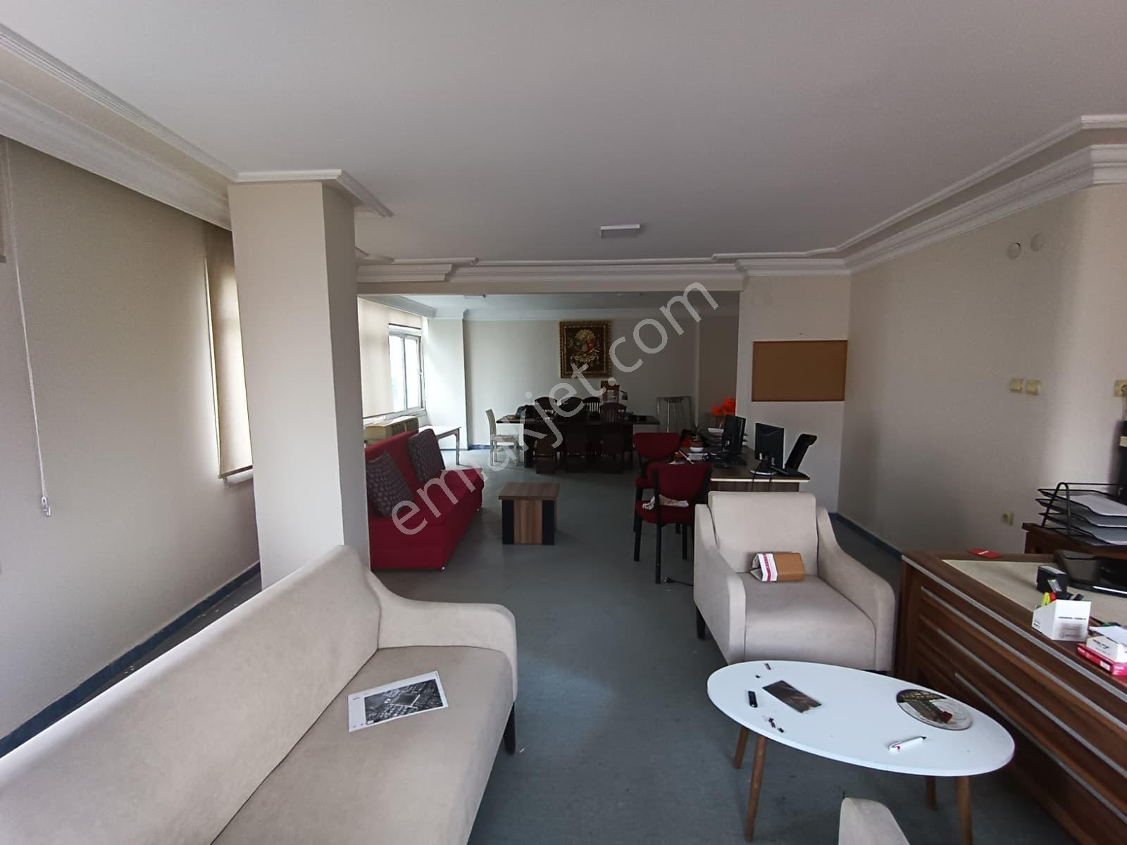 Bm''den Bahçe Mallesi Burhan Felek Caddesi'nde Satılık 3+1 Daire — fotoğraf 13