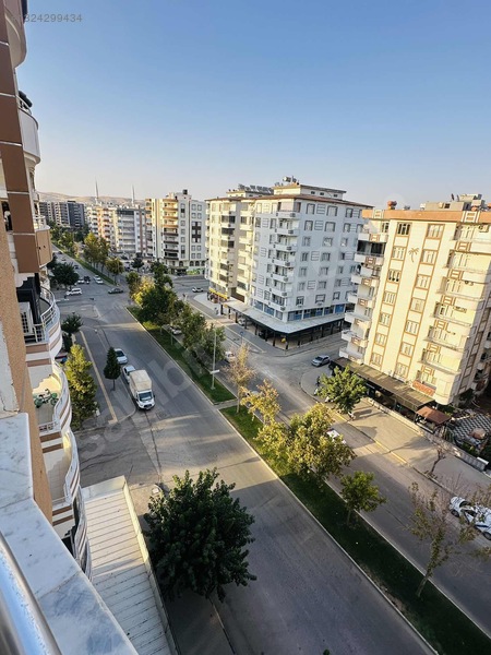 35 Metre Üstü 4+1 Acıl Satılık — fotoğraf 23