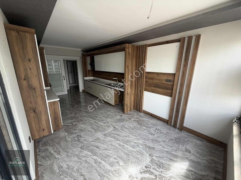 4+1 Ataşehir Eryamand'da Kök Tapu Sosyal Donatılı Fırsat Daire!! — fotoğraf 4