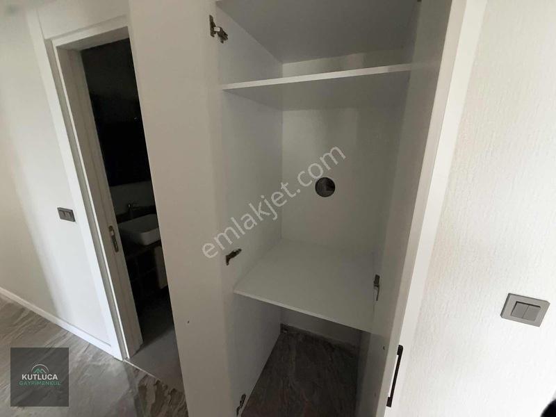 4+1 Ataşehir Eryamand'da Kök Tapu Sosyal Donatılı Fırsat Daire!! — fotoğraf 15