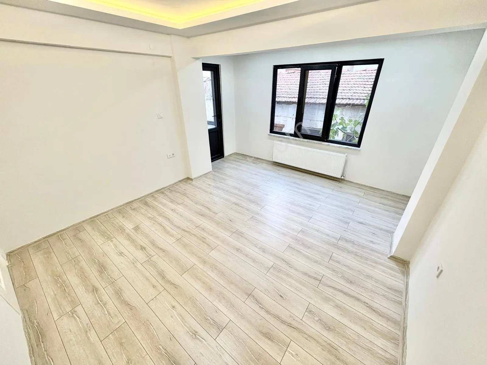 ▀güç'ten▀ Akçay Kordonda Denize 100m Geniş Bahçeli Lüx 2+1 Daire — fotoğraf 9