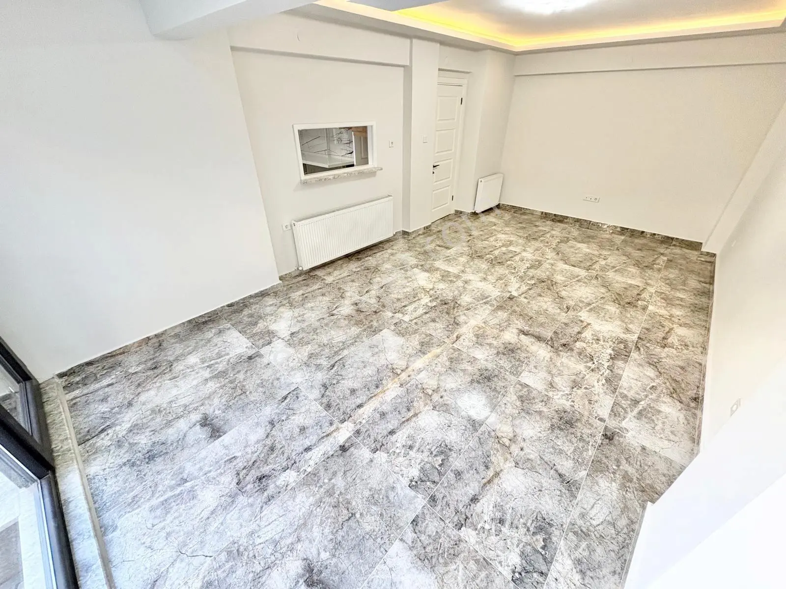 ▀güç'ten▀ Akçay Kordonda Denize 100m Geniş Bahçeli Lüx 2+1 Daire — fotoğraf 14