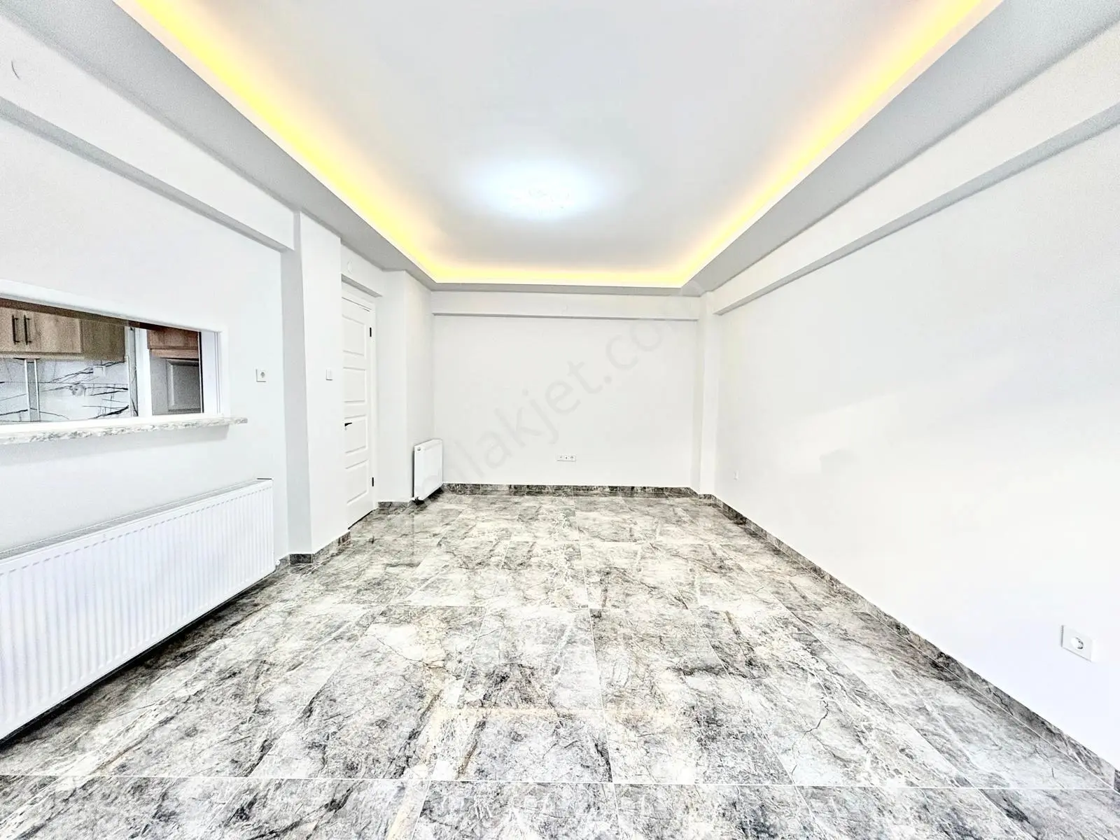 ▀güç'ten▀ Akçay Kordonda Denize 100m Geniş Bahçeli Lüx 2+1 Daire — fotoğraf 24