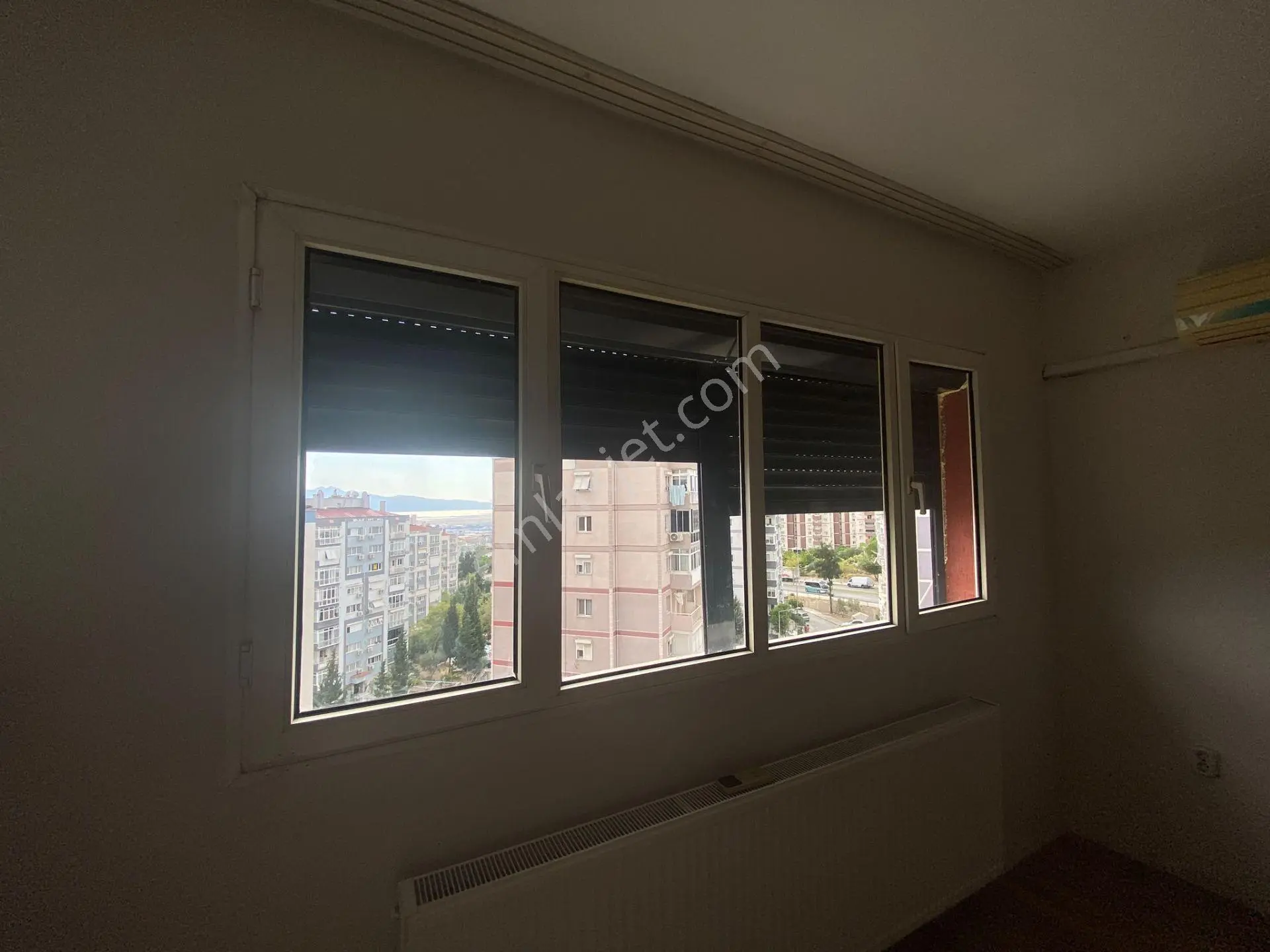 Çiğli Evka-5'te Tadilatlı 2+1 Köşe Cephe Satılık Daire — fotoğraf 5