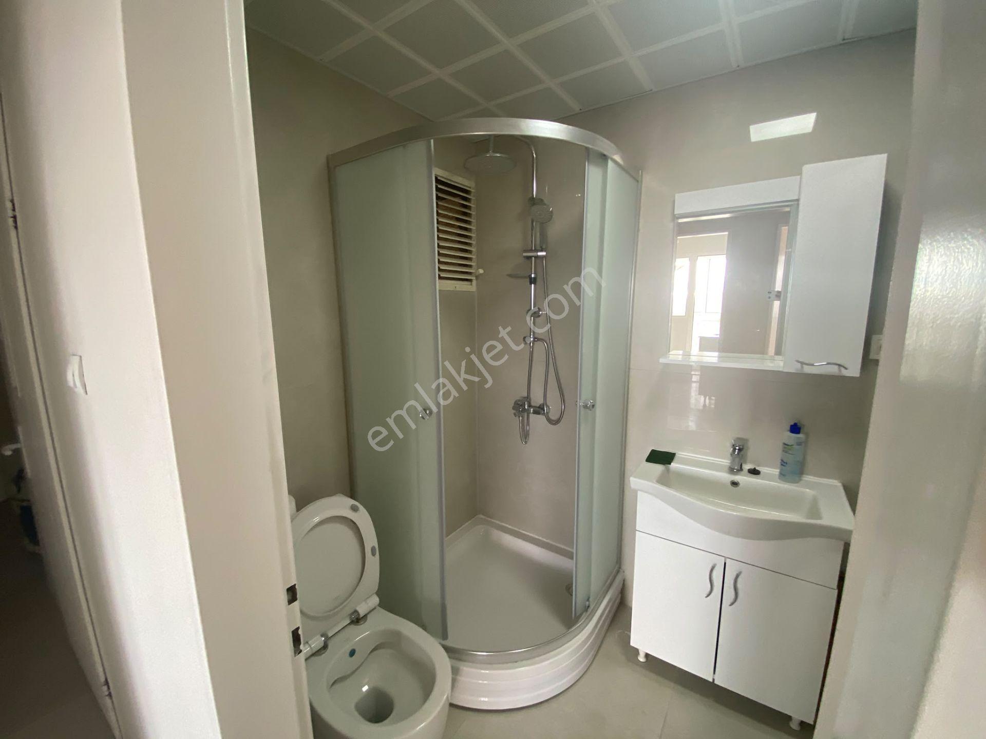 Çiğli Evka-5'te Tadilatlı 2+1 Köşe Cephe Satılık Daire — fotoğraf 10