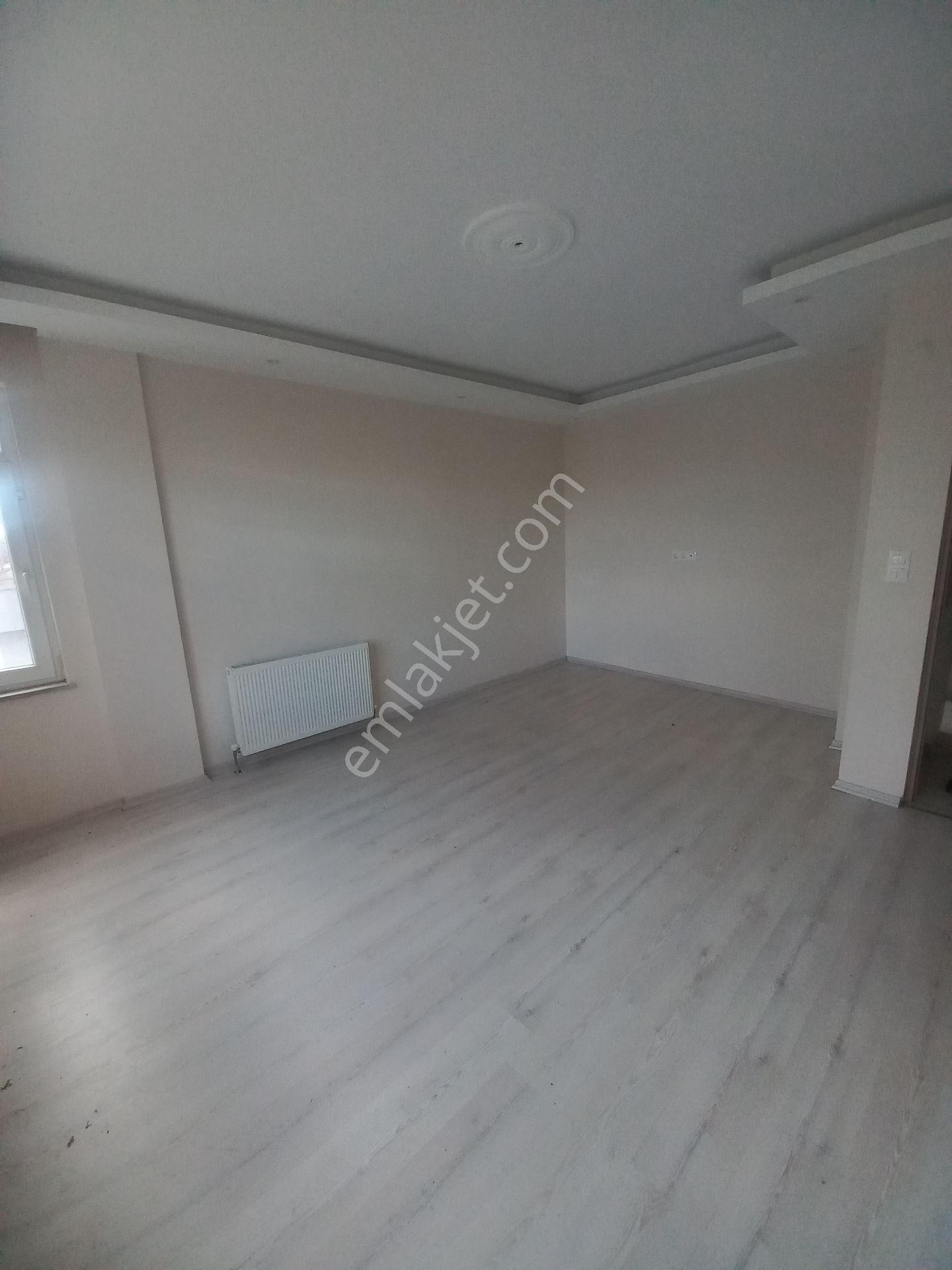 Tekirdağ Çarşı Merkezde 2+1 Satılık Daire