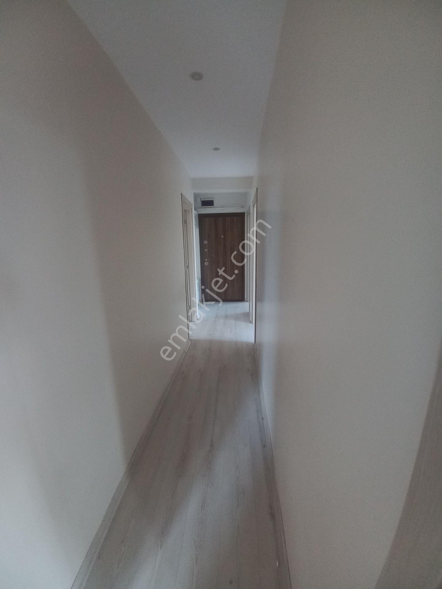 Tekirdağ Çarşı Merkezde 2+1 Satılık Daire — fotoğraf 2