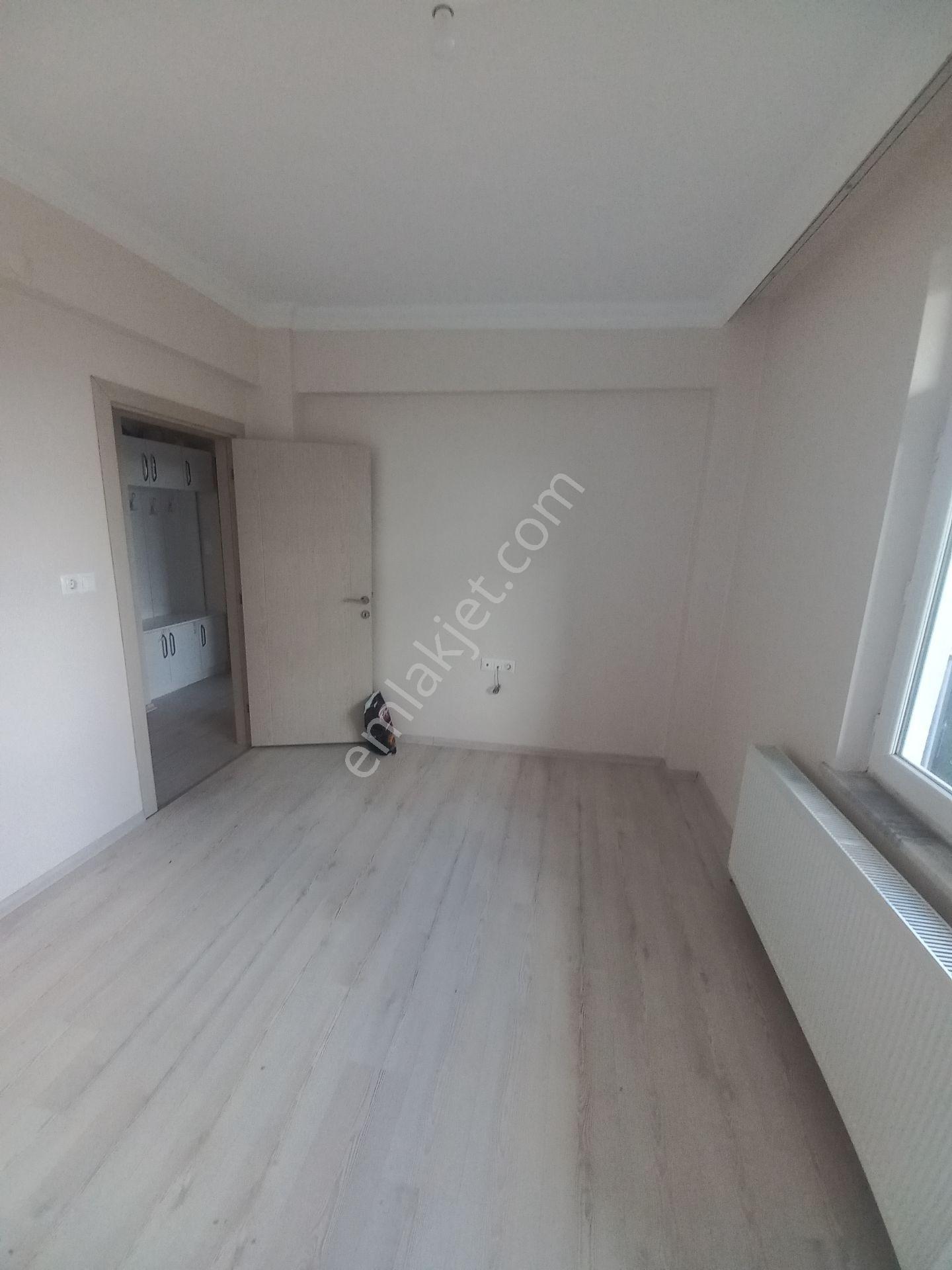 Tekirdağ Çarşı Merkezde 2+1 Satılık Daire — fotoğraf 6