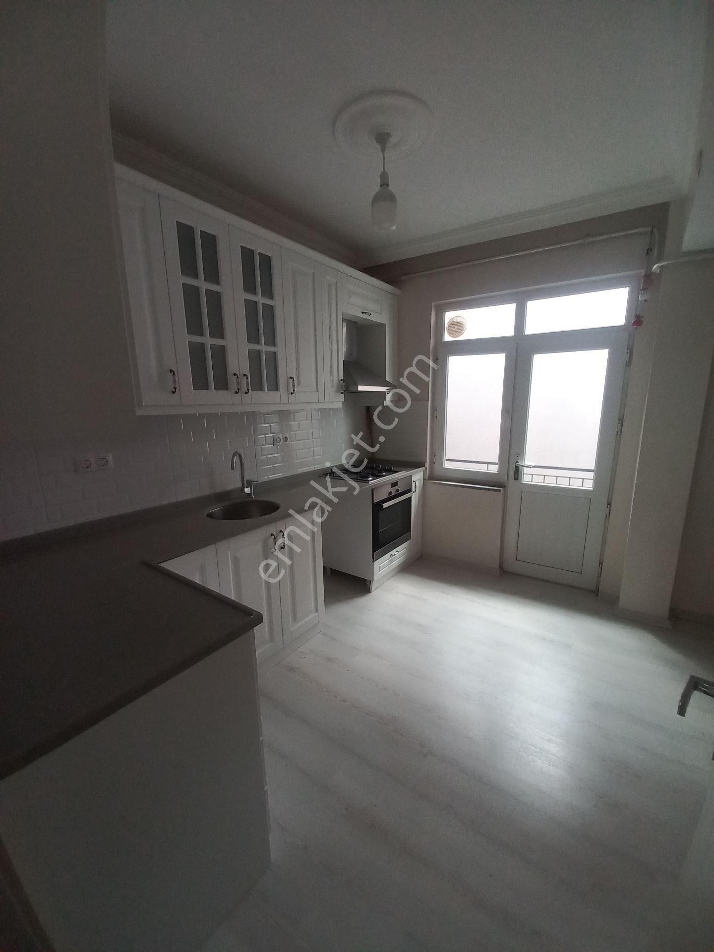 Tekirdağ Çarşı Merkezde 2+1 Satılık Daire — fotoğraf 9