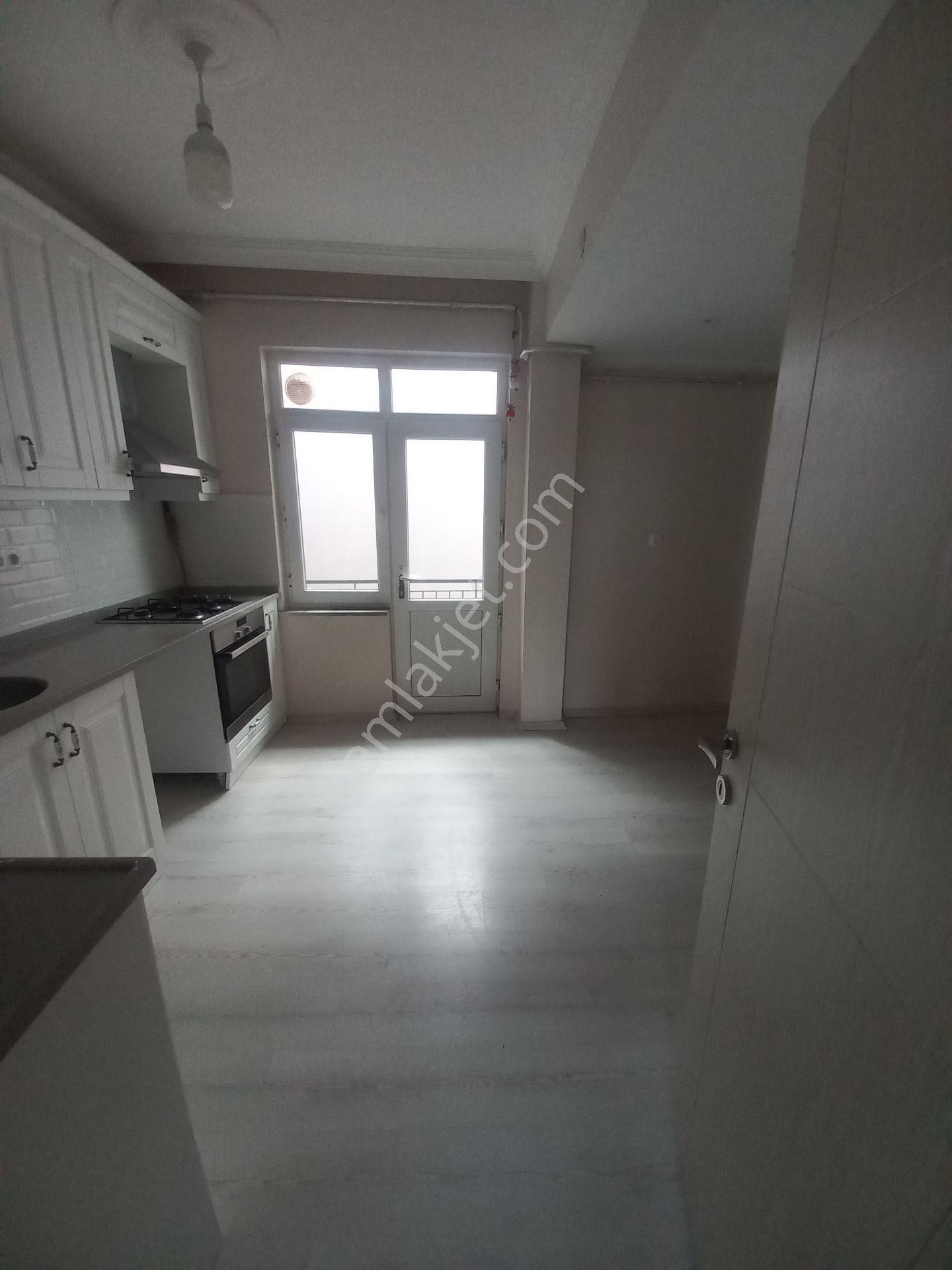 Tekirdağ Çarşı Merkezde 2+1 Satılık Daire — fotoğraf 11