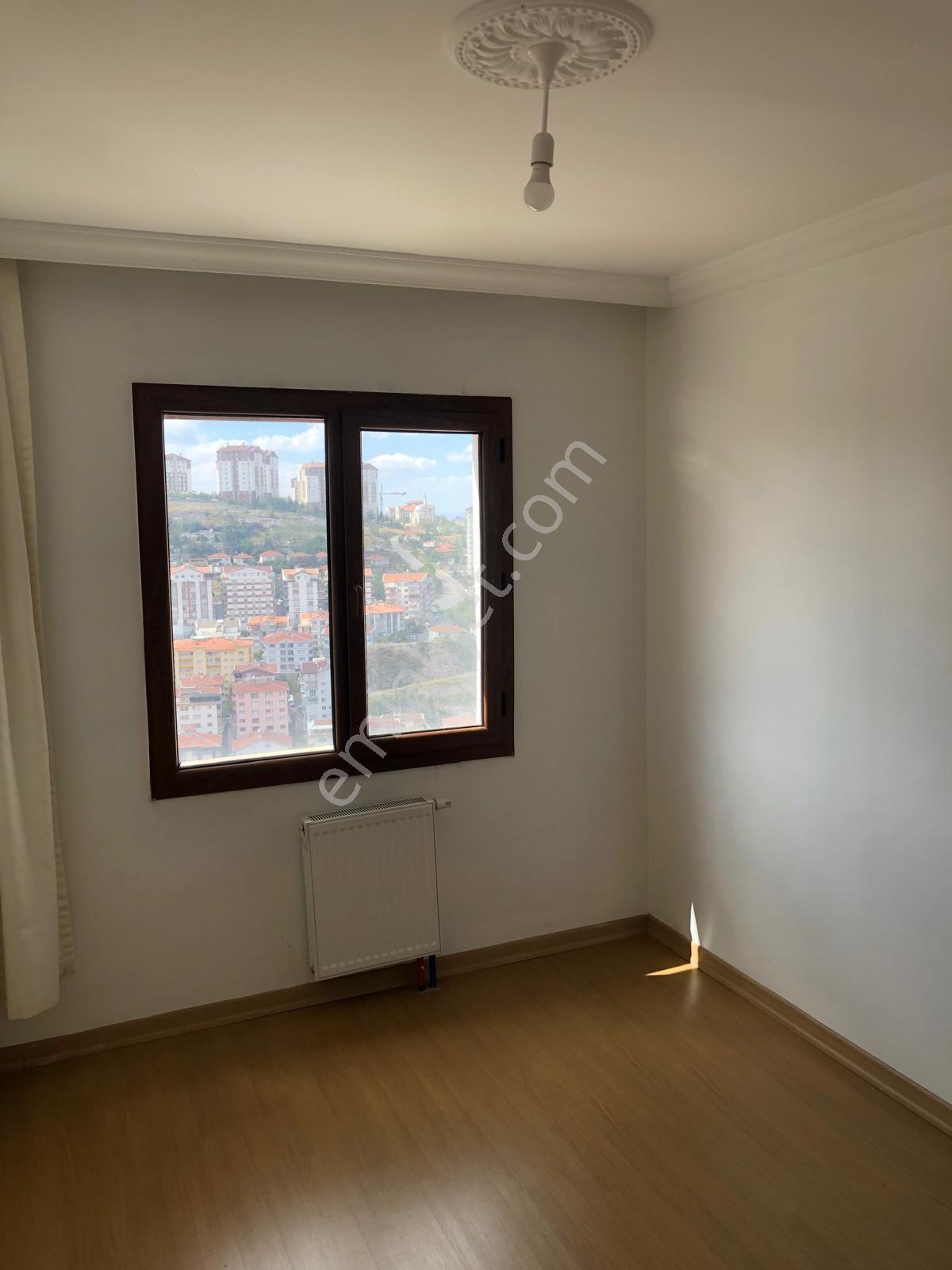 Krc'den Kısa Bloklarda Katta Satılık 3+1 Daire — fotoğraf 16