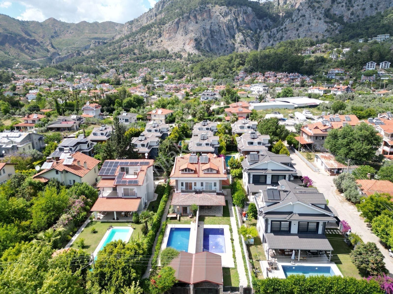 Fethiye Göcek Merkezde Satılık 4+1müstakil Eşyalı Villa