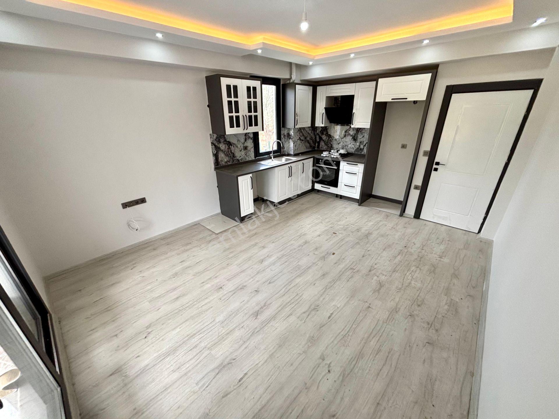 Yükselden Zeytinlide Doğa Manzaralı Geniş Balkonlu 2+1 — fotoğraf 2