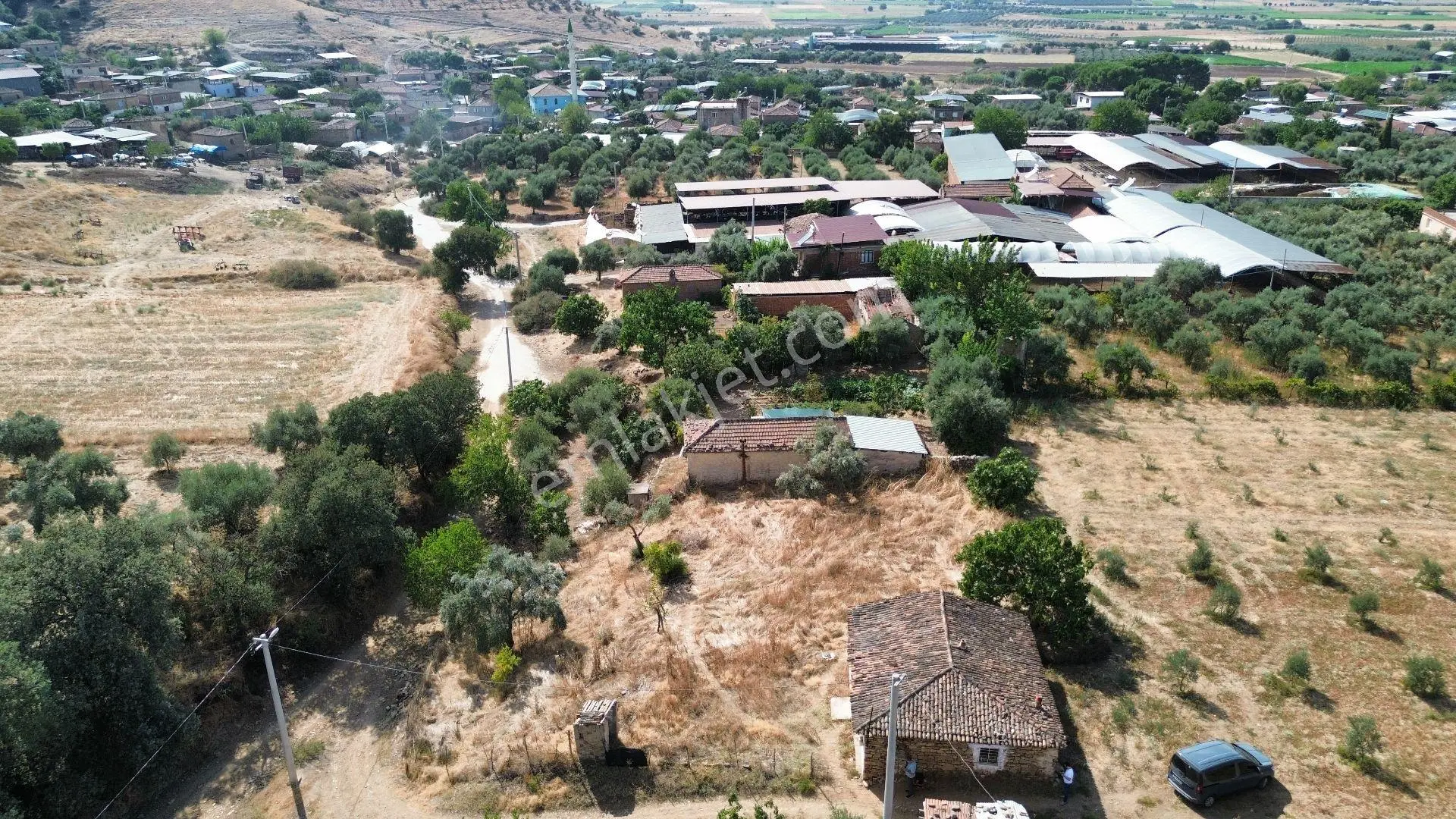 İzmir Tire Sb Emlak'tan Yeğenli Mahallesinde Satılık Taş Köy Evi — fotoğraf 3