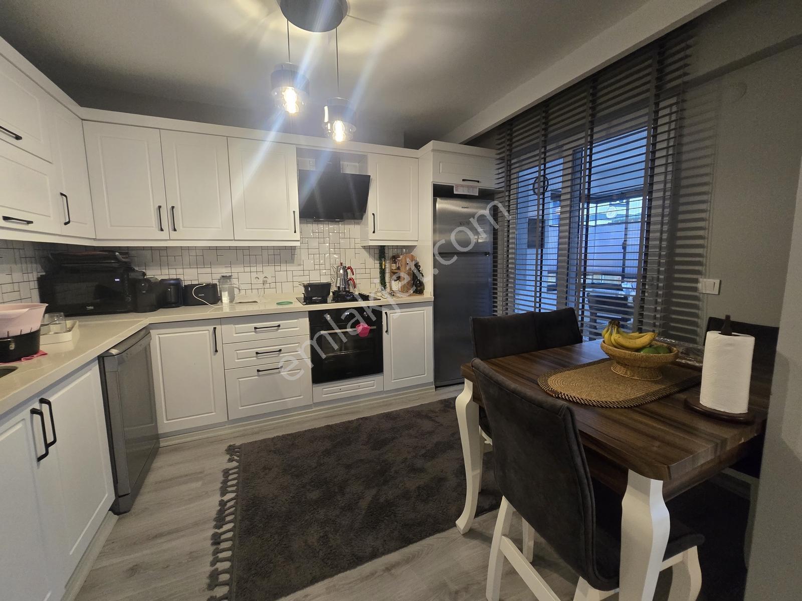Bulvar Teras Evleri 3+1 Geniş Balkon Site İçi Satılık Daire — fotoğraf 12