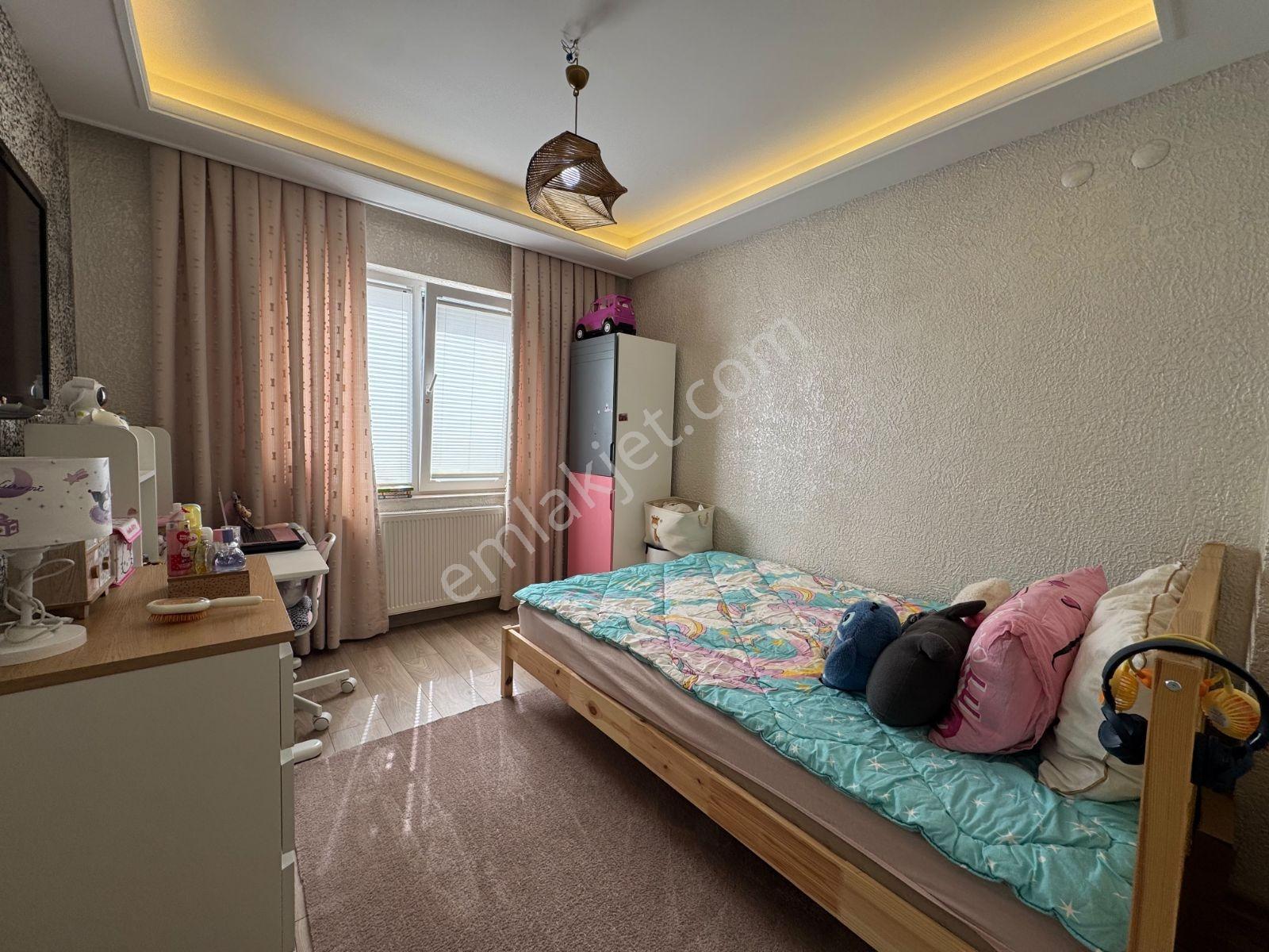Ayzen Emlak'tan Saray Fatih Mahallesinde 3+1 Lüks Daire — fotoğraf 5